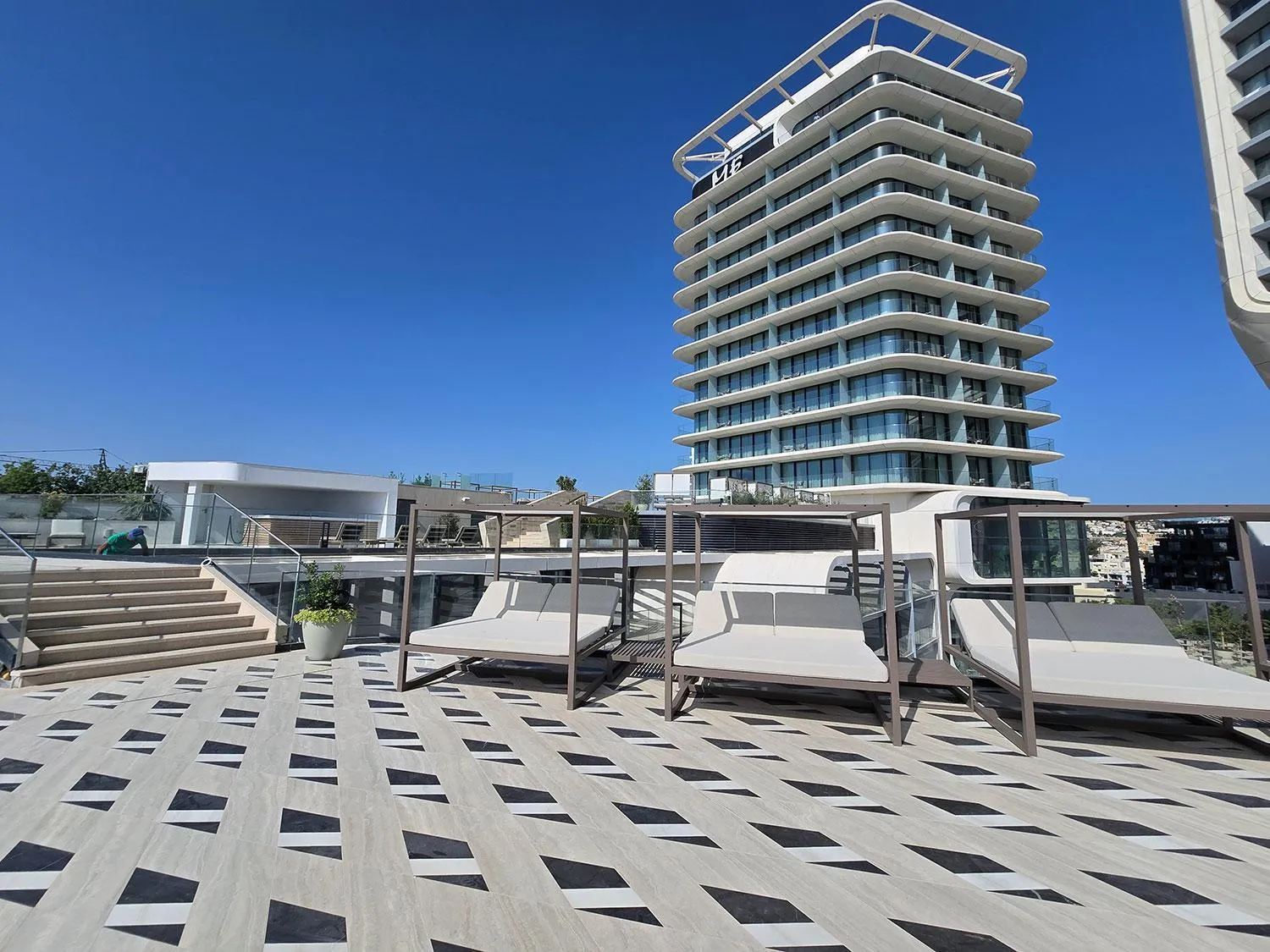 Swimming pool in Mercury Suites - Skydream Getaways