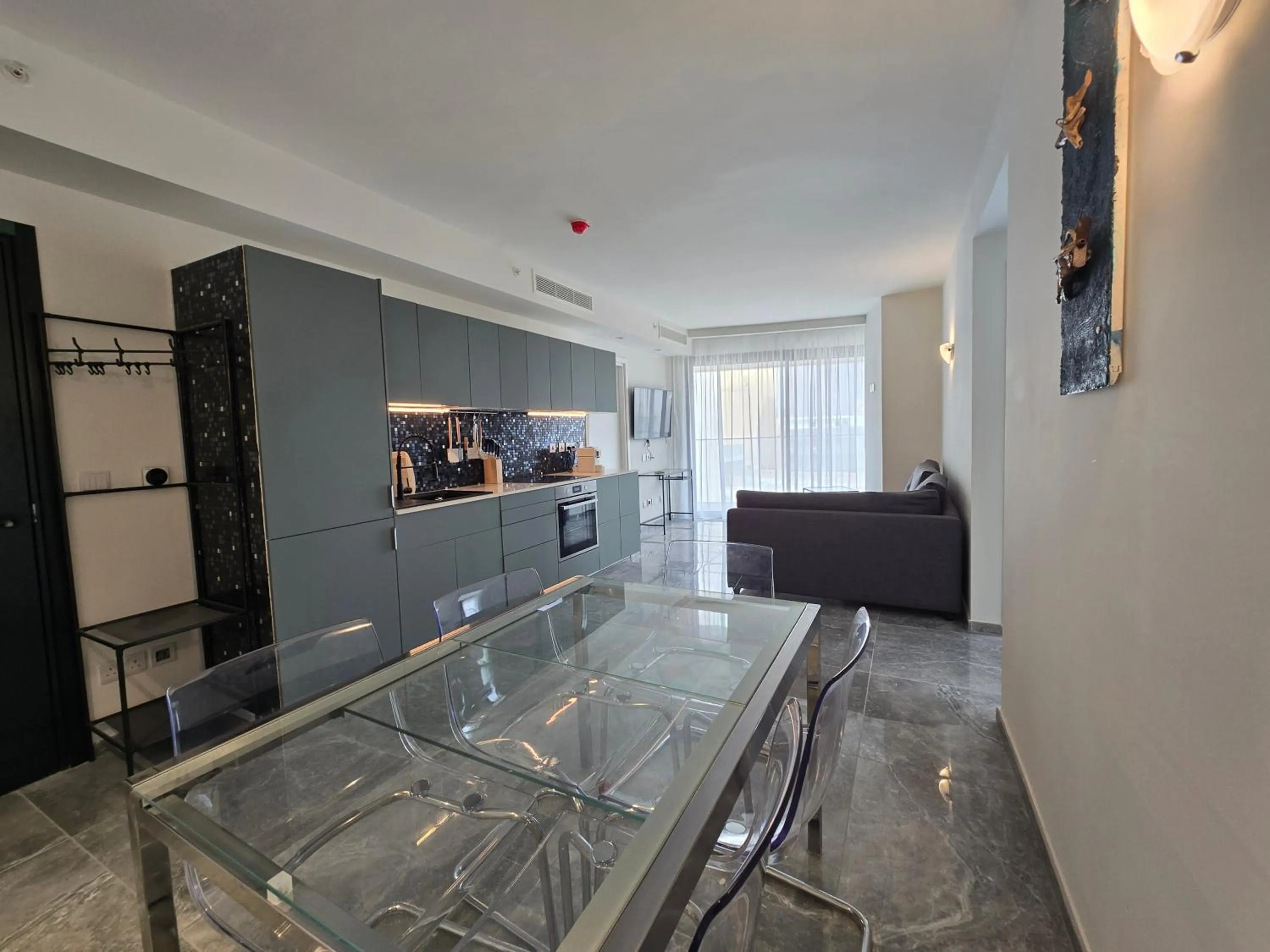 Kitchen or kitchenette in Mercury Suites - Skydream Getaways