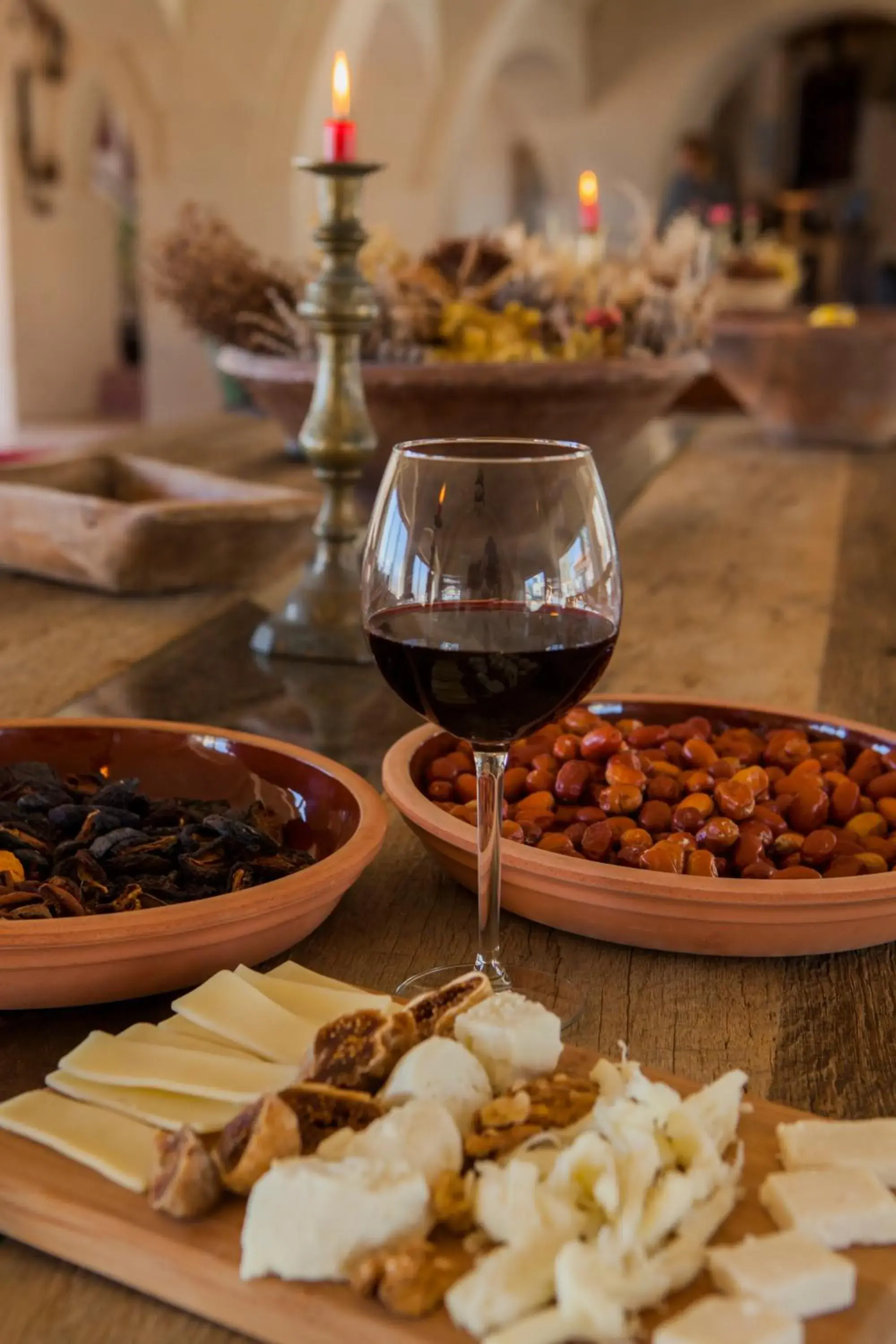 Restaurant/places to eat in Kistar Cave Hotel Restaurant/places to eat in Kistar Cave Hotel