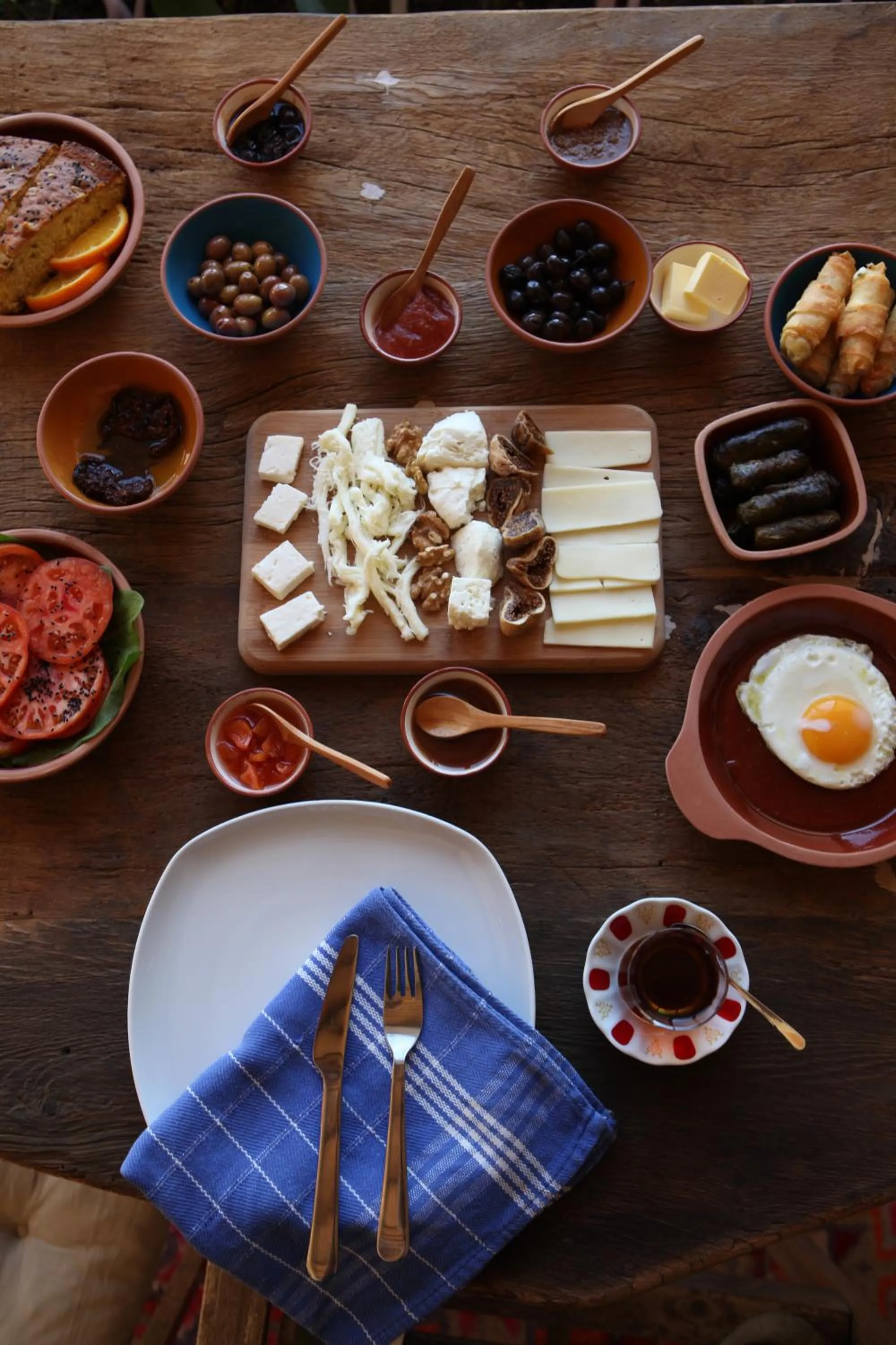 Breakfast in Kistar Cave Hotel