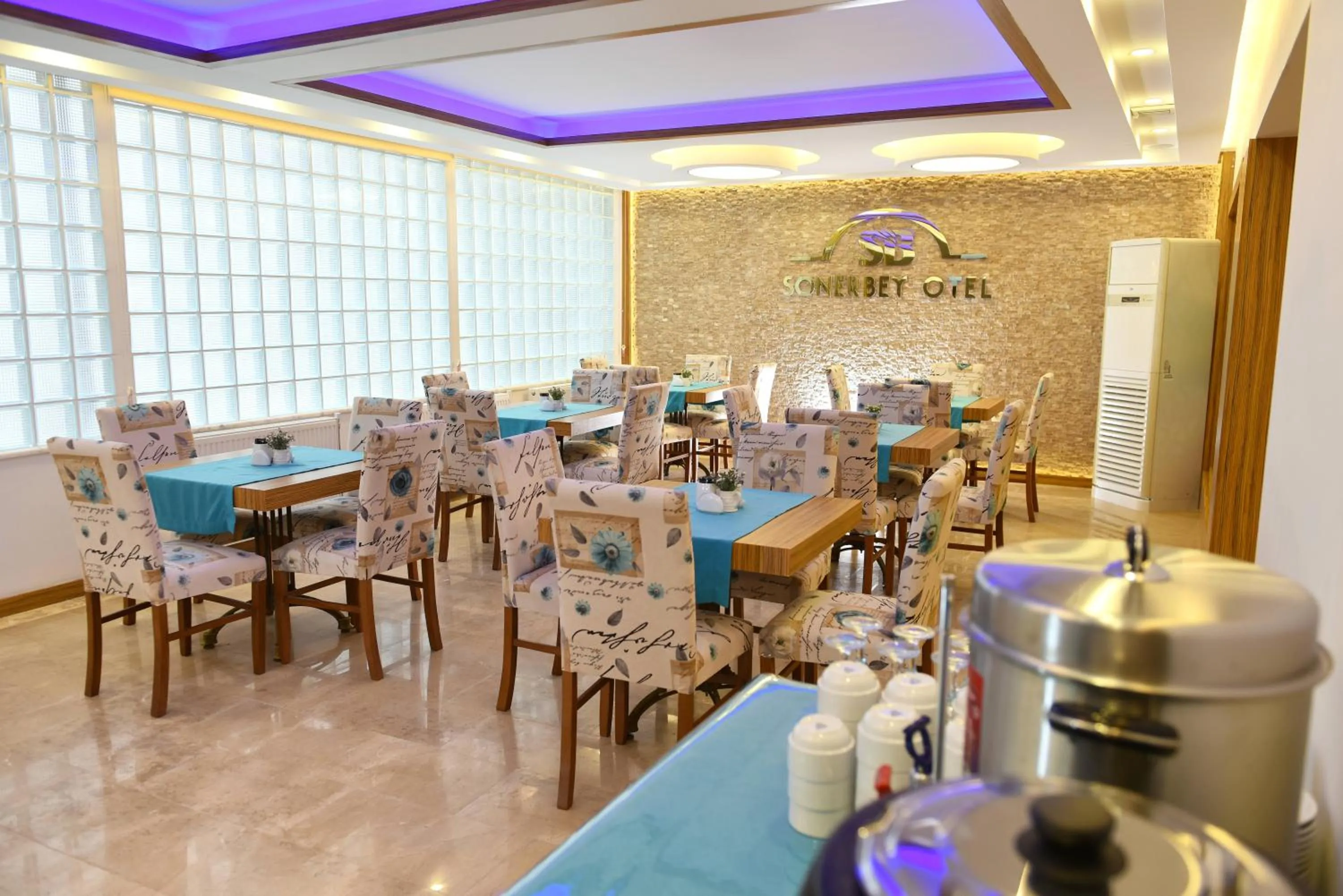 Decorative detail in Sonerbey Otel