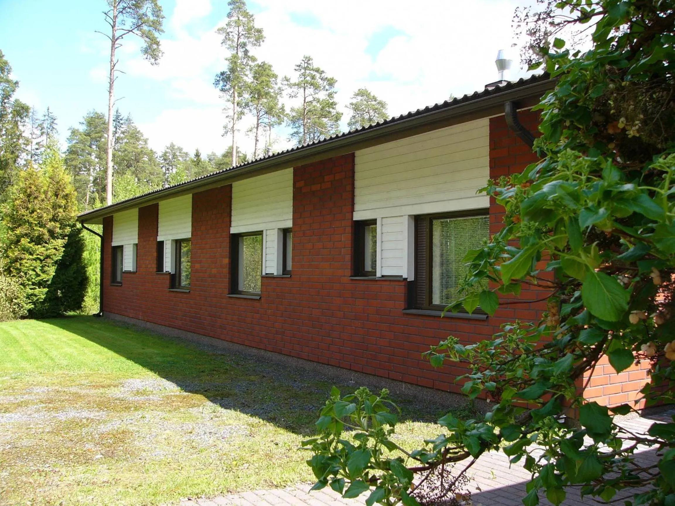 Property building in Hotelli Aliisa
