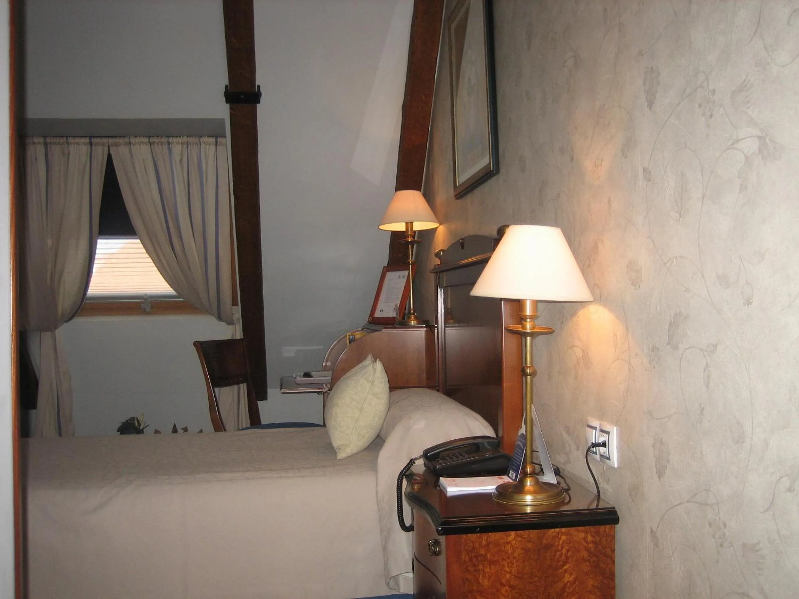 Decorative detail, Bed in Hotel Santiago