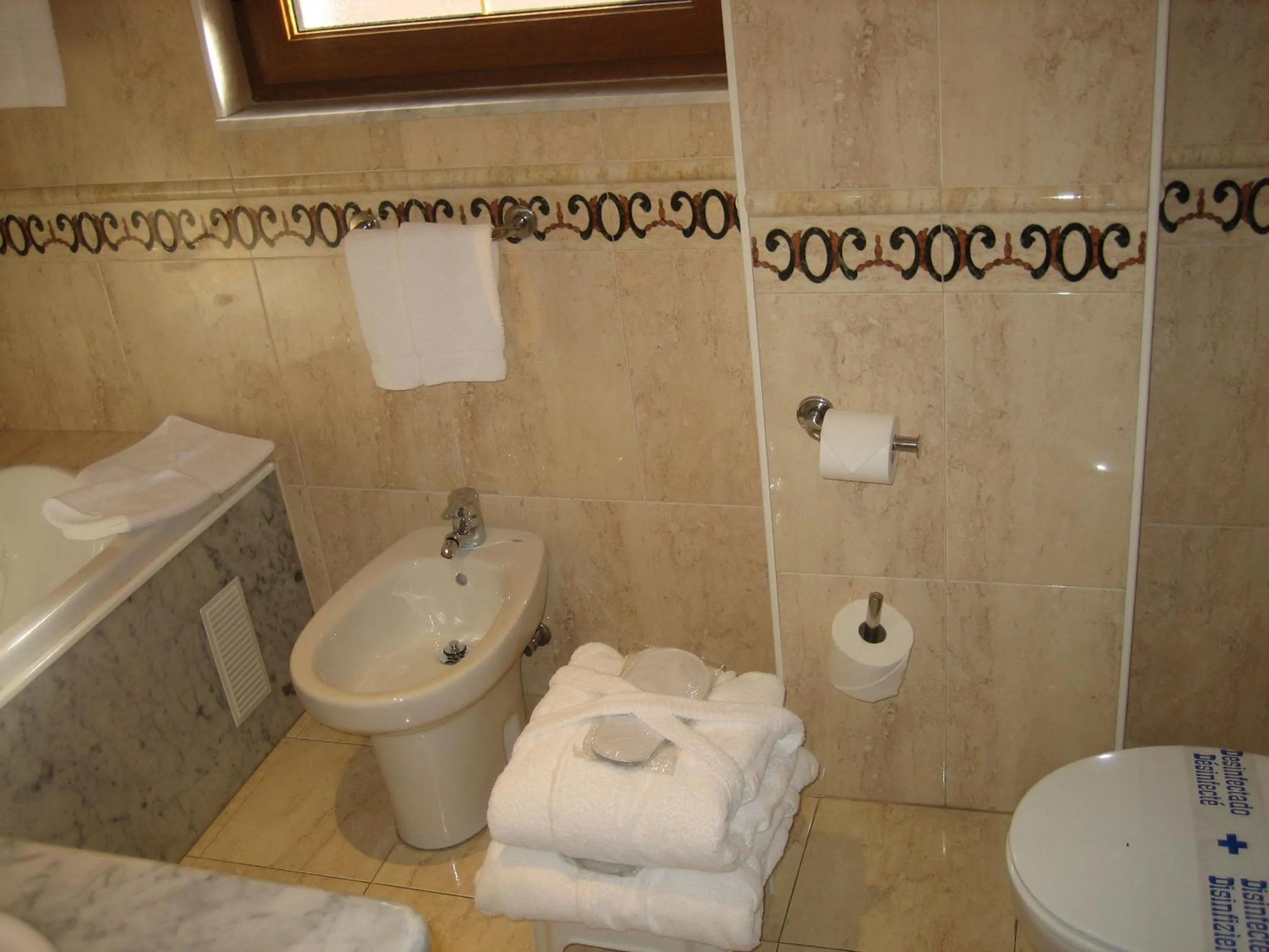 Bathroom in Hotel Santiago