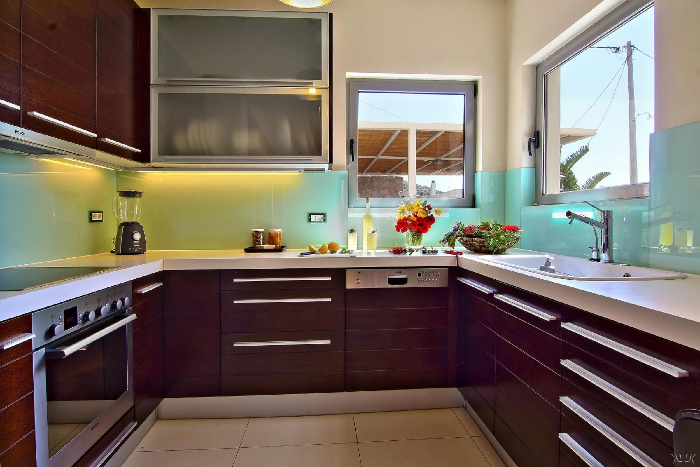 Coffee/tea facilities in Villa TakeOff Saronida