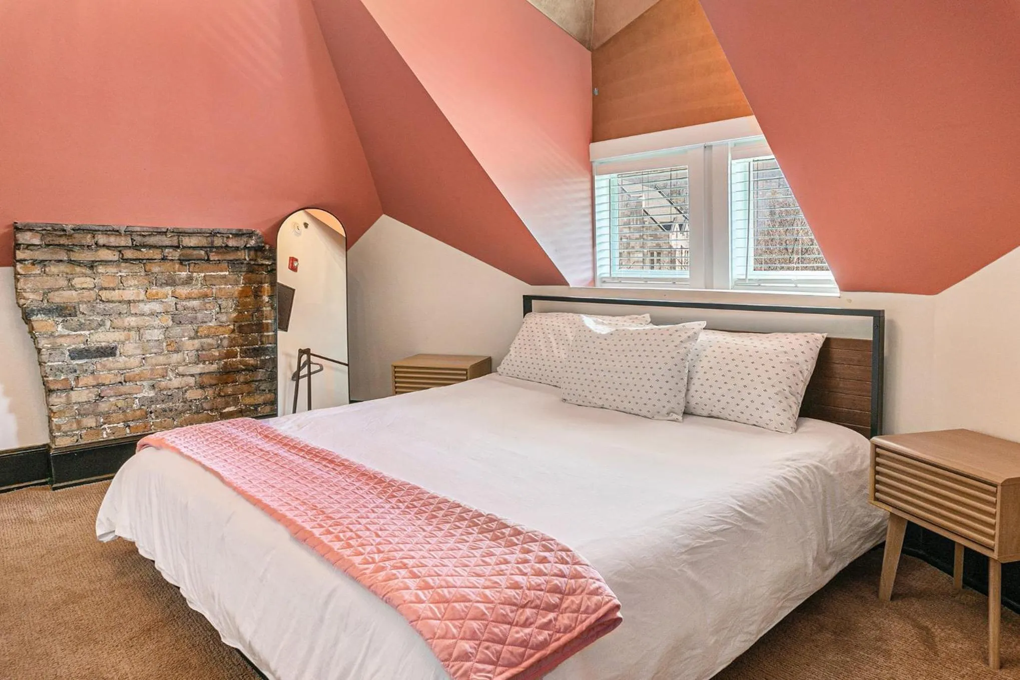 Bedroom, Bed in Hassinger Daniels Guest House