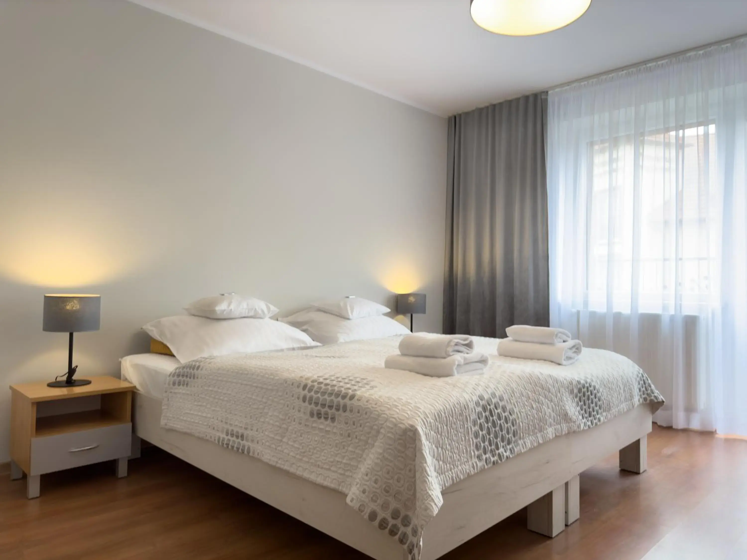 Large Double or Twin Room in Pensjonat Przy Deptaku w centrum Polanicy Zdrój Large Double or Twin Room in Pensjonat Przy Deptaku w centrum Polanicy Zdrój