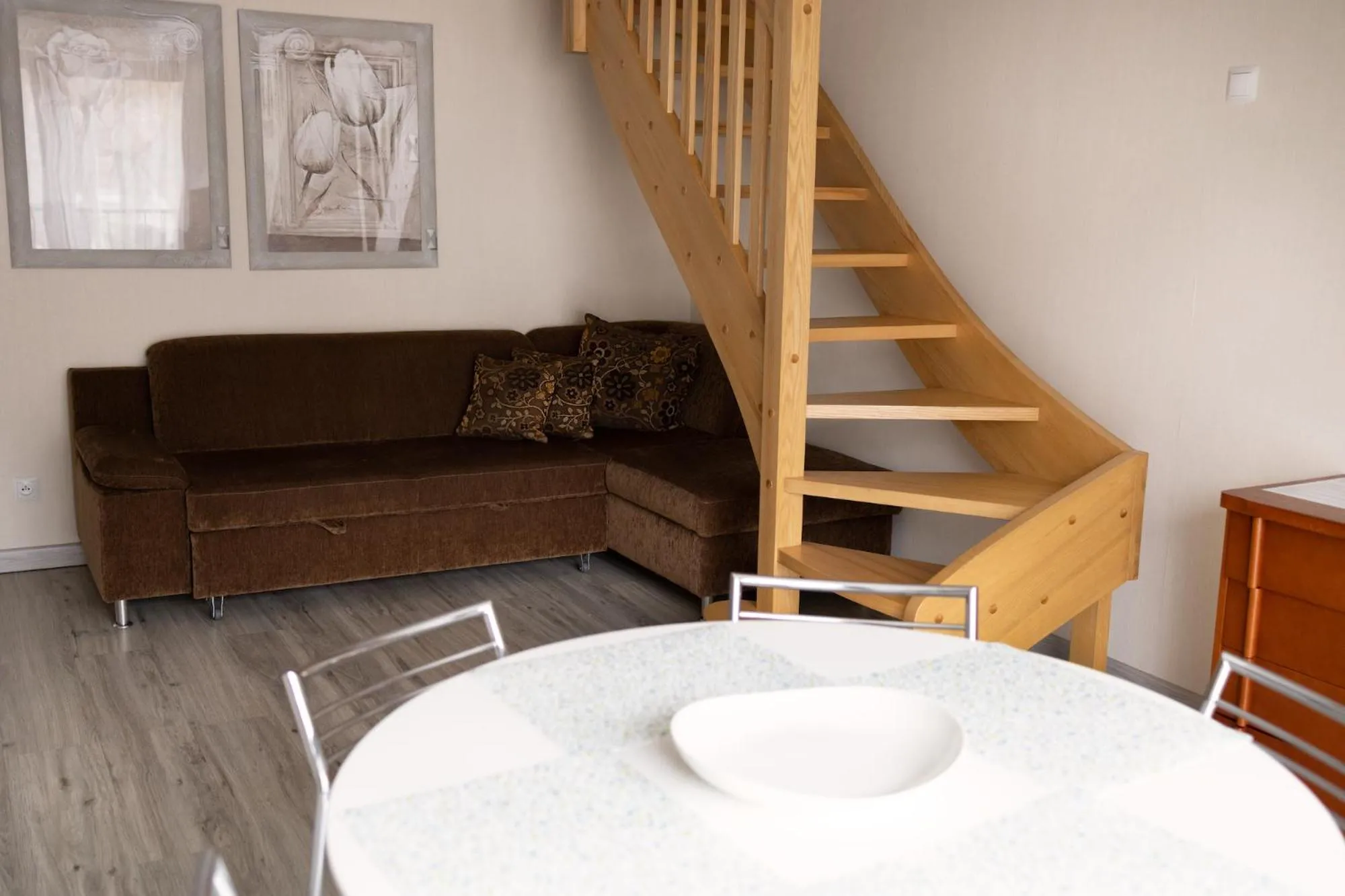 Two-Bedroom Duplex Apartment in Pensjonat Przy Deptaku w centrum Polanicy Zdrój
