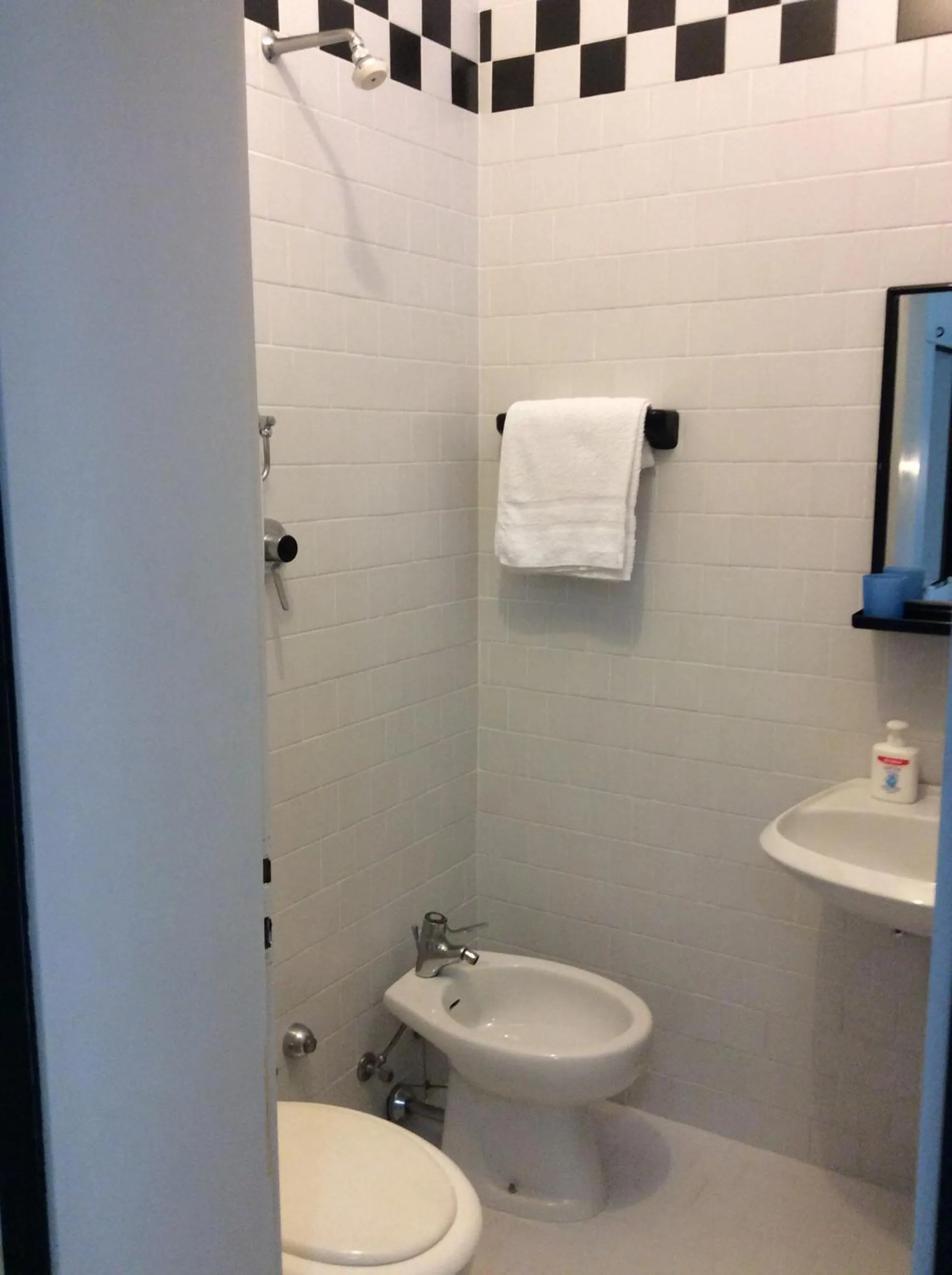 Bathroom in Hotel Oria