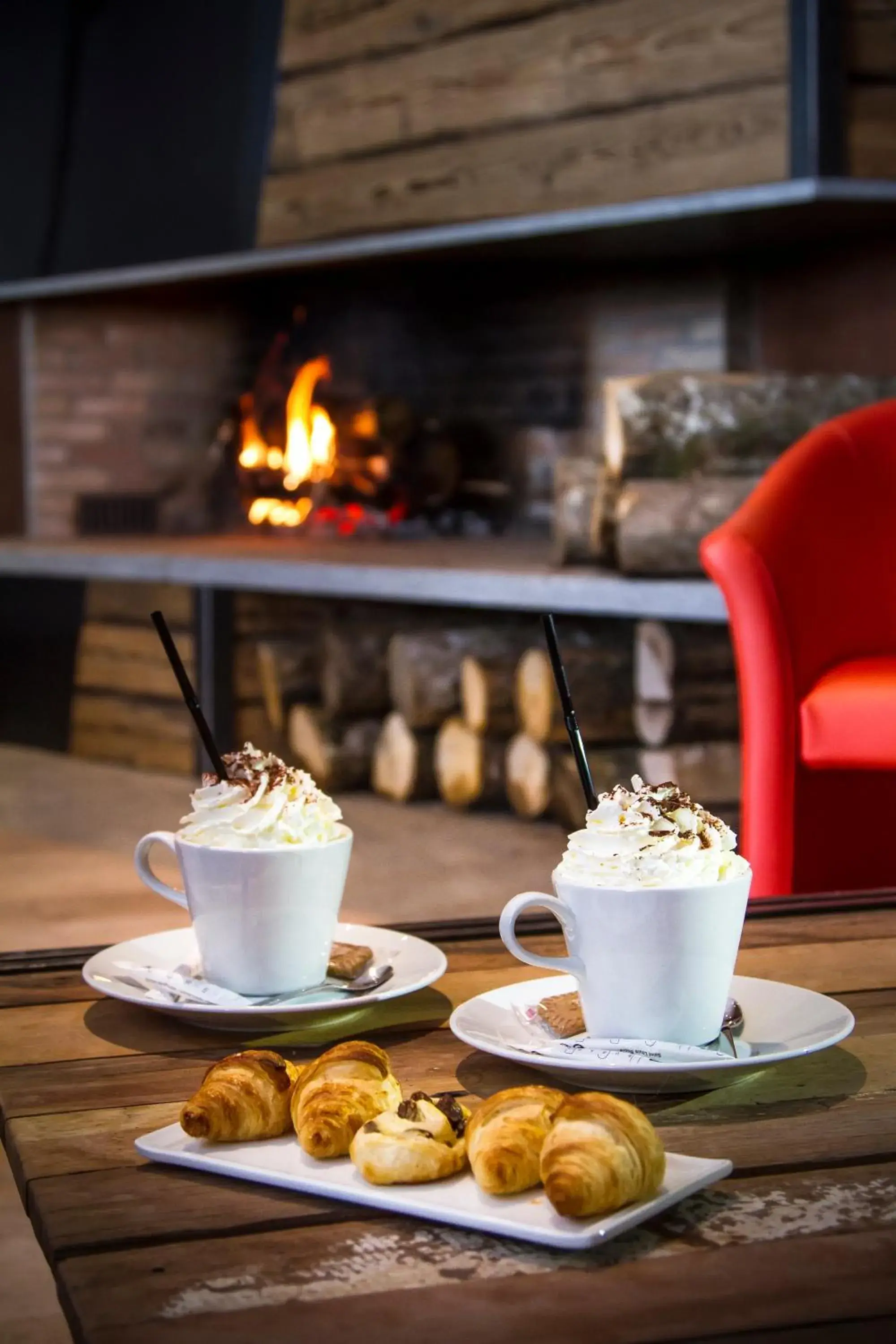 Lounge or bar in Hôtel Saint Charles Val Cenis Lounge or bar in Hôtel Saint Charles Val Cenis