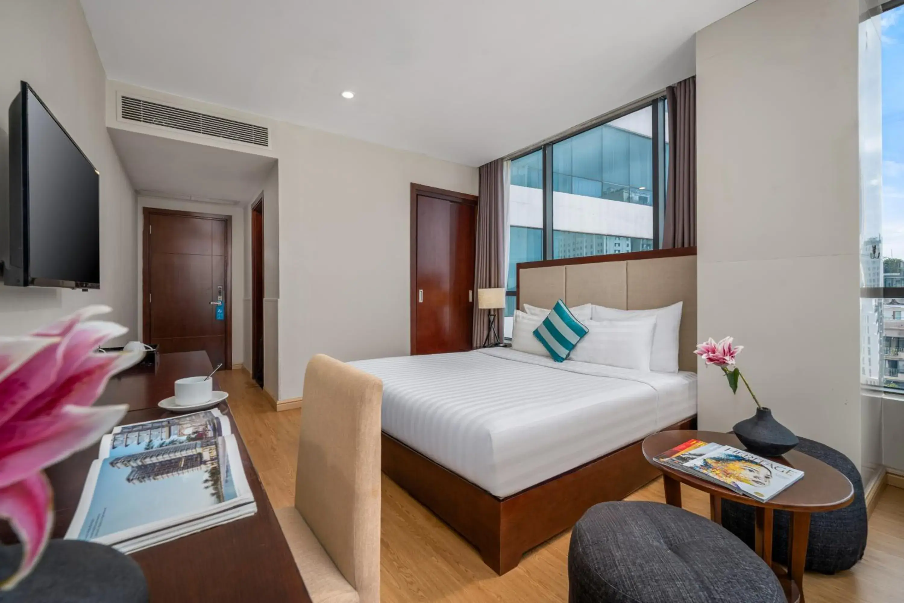 Communal lounge/ TV room, Bed in Avatar Danang Hotel Communal lounge/ TV room, Bed in Avatar Danang Hotel