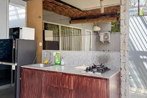 Green Leaf Villa - 1 Bedroom pool Villa with Minimum Stay 2 Nights