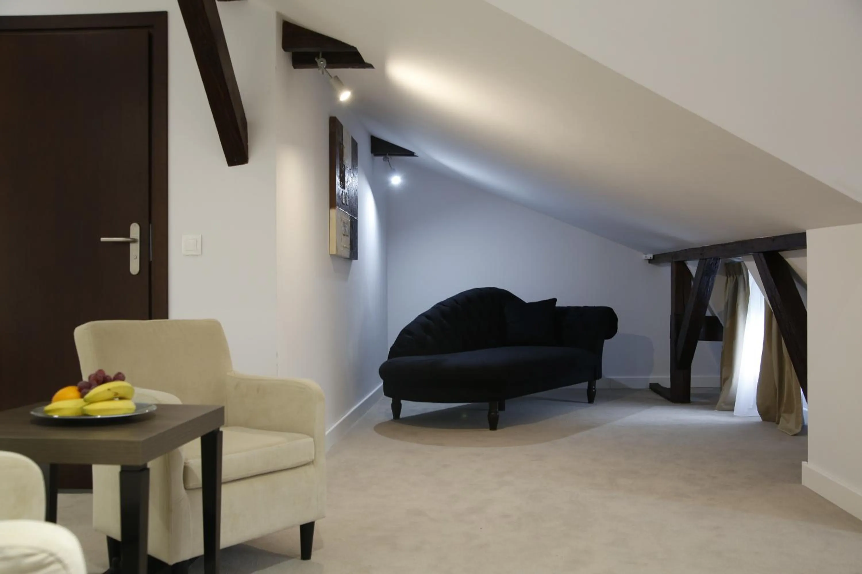 Photo of the whole room in Hotel Chopin Bydgoszcz