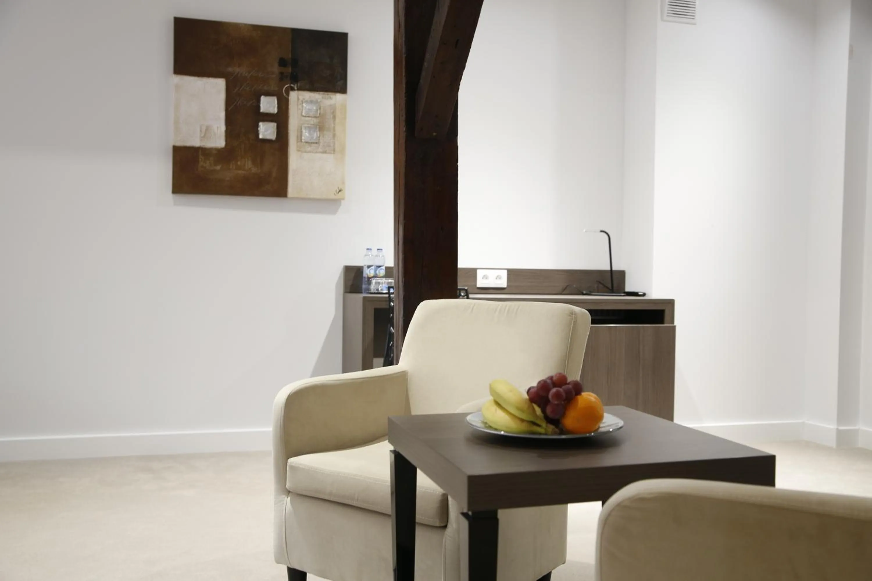 Photo of the whole room in Hotel Chopin Bydgoszcz