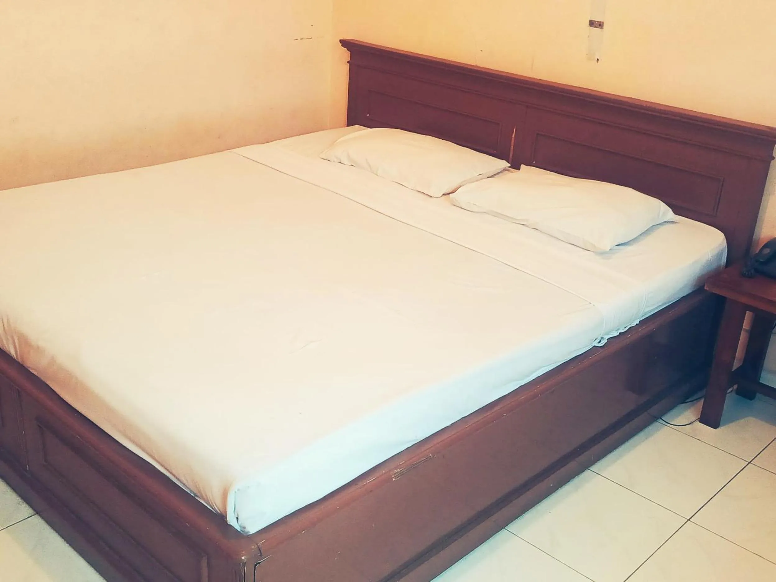 Bed in Hotel Wijaya Purwokerto