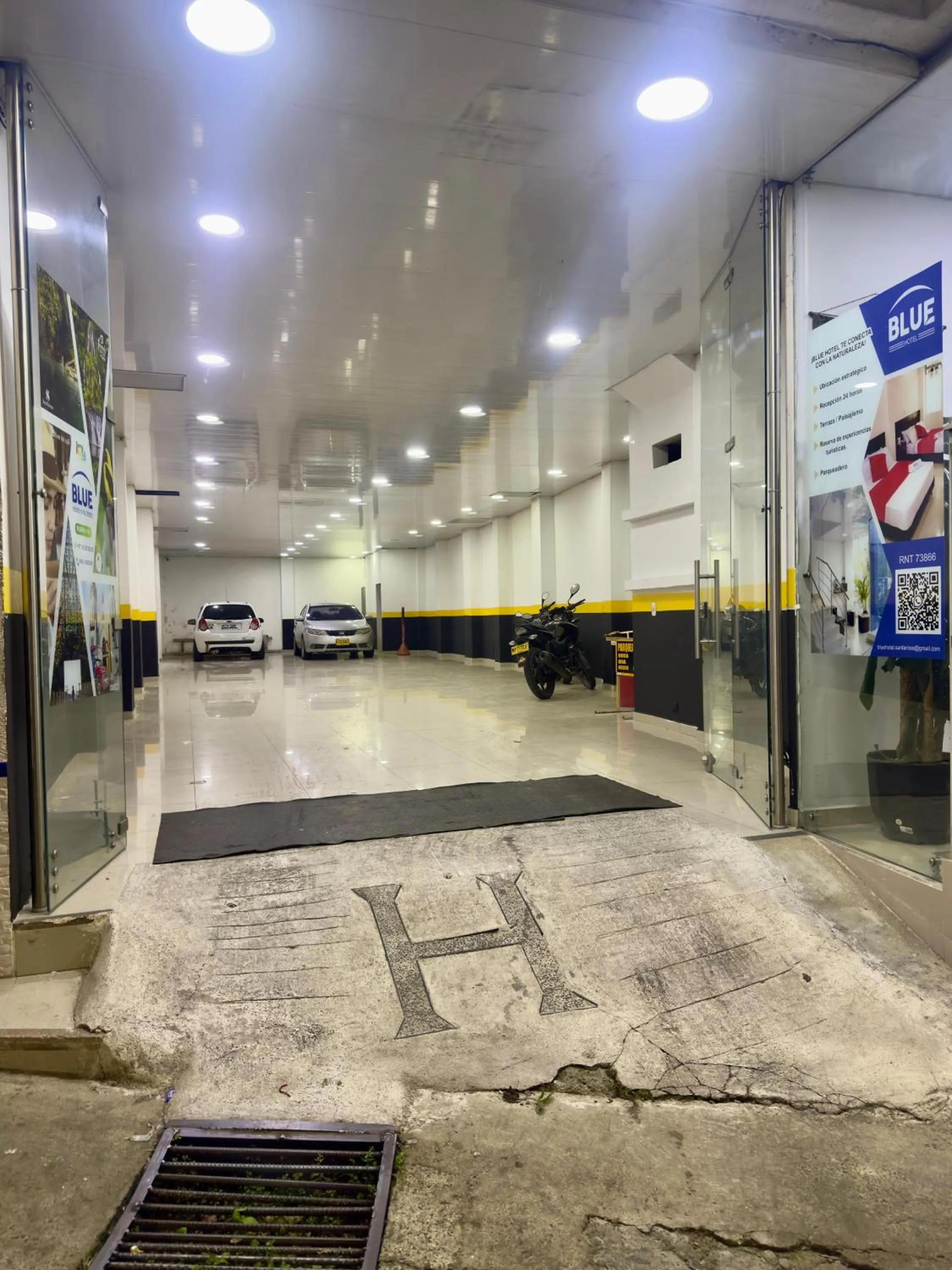 Parking in Hotel Blue