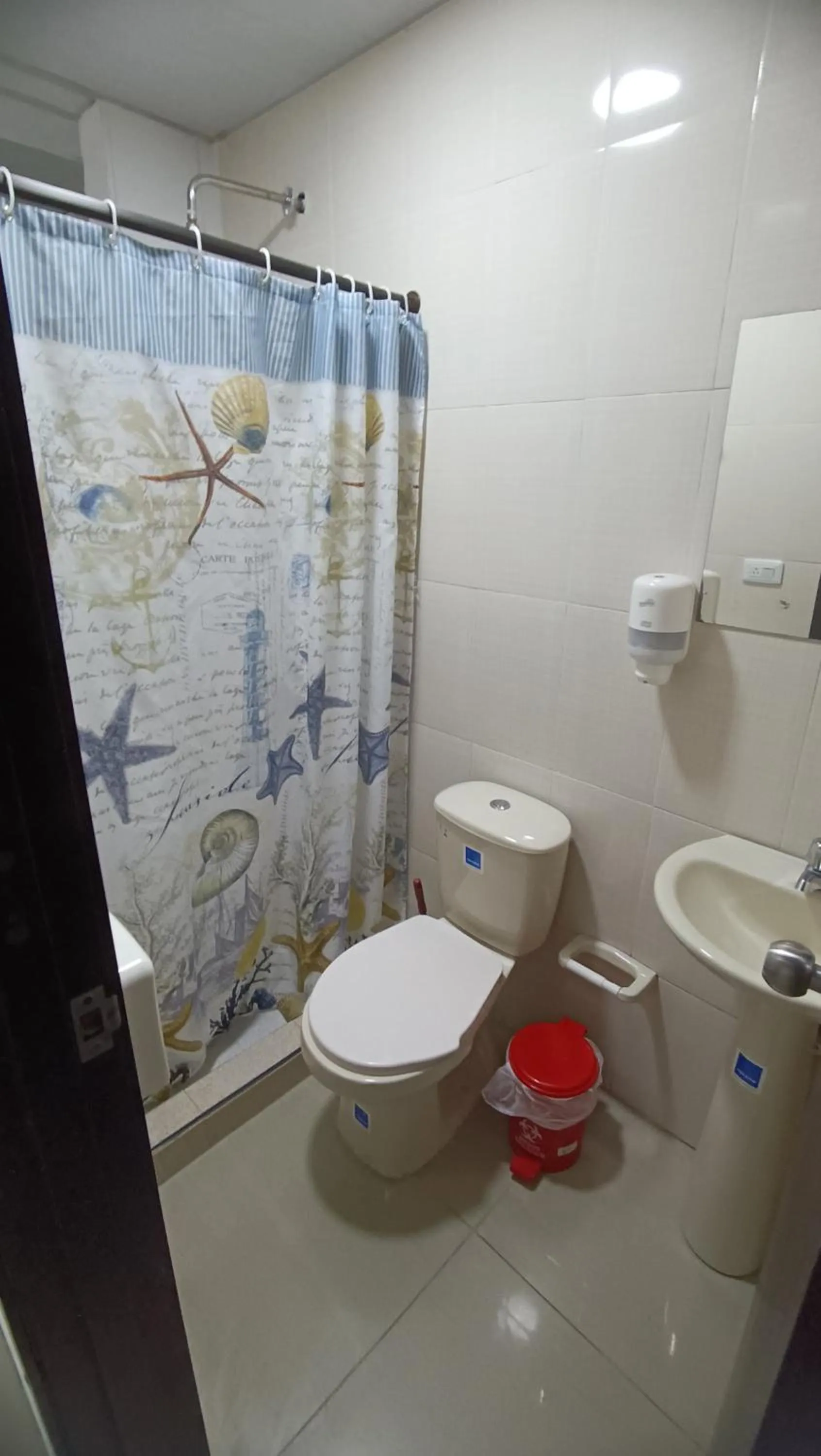 Shower in Hotel Blue