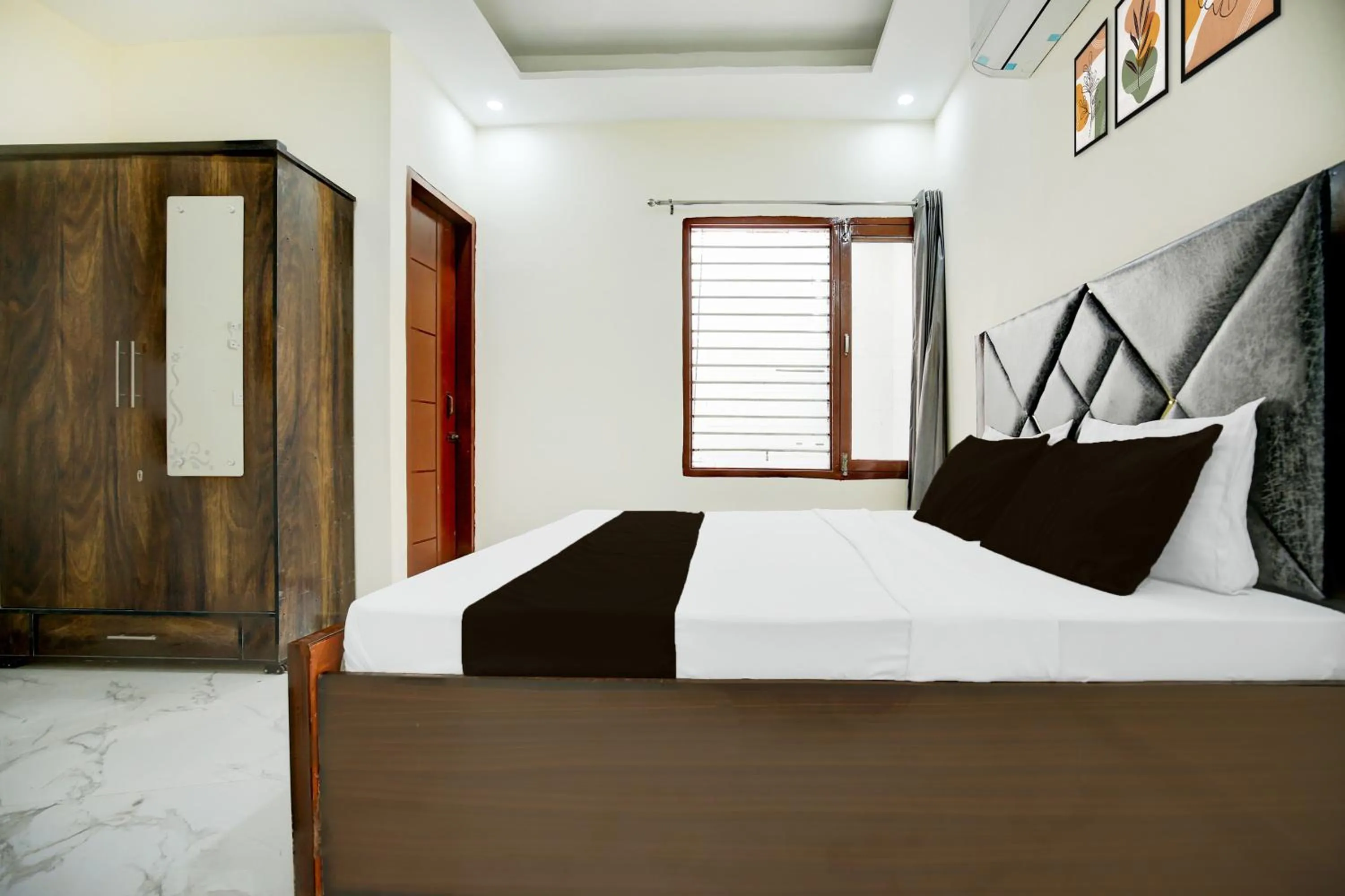 Hotel O Classic in