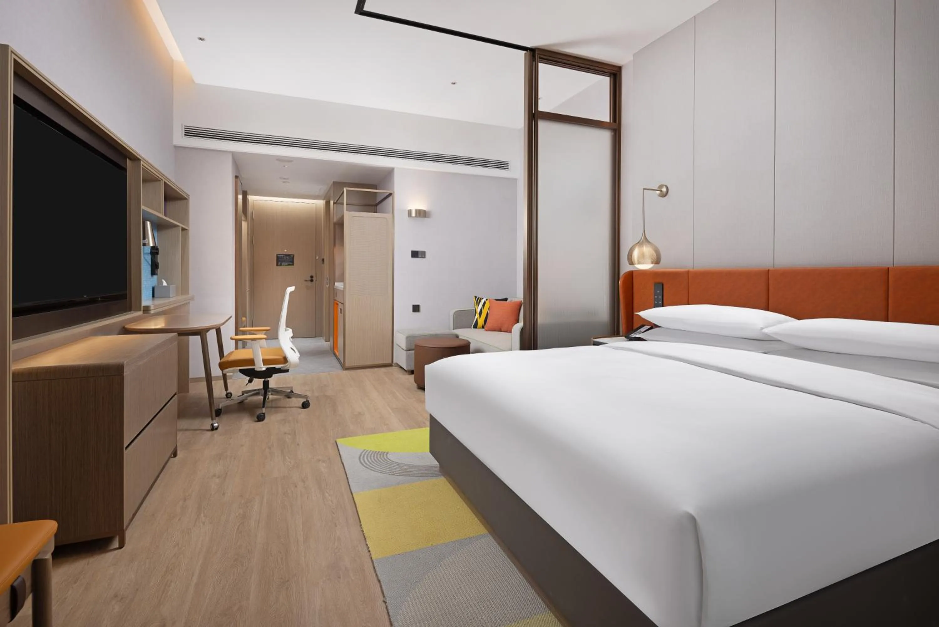 Photo of the whole room, Bed in Home2 Suite by Hilton Fuyang Taihe