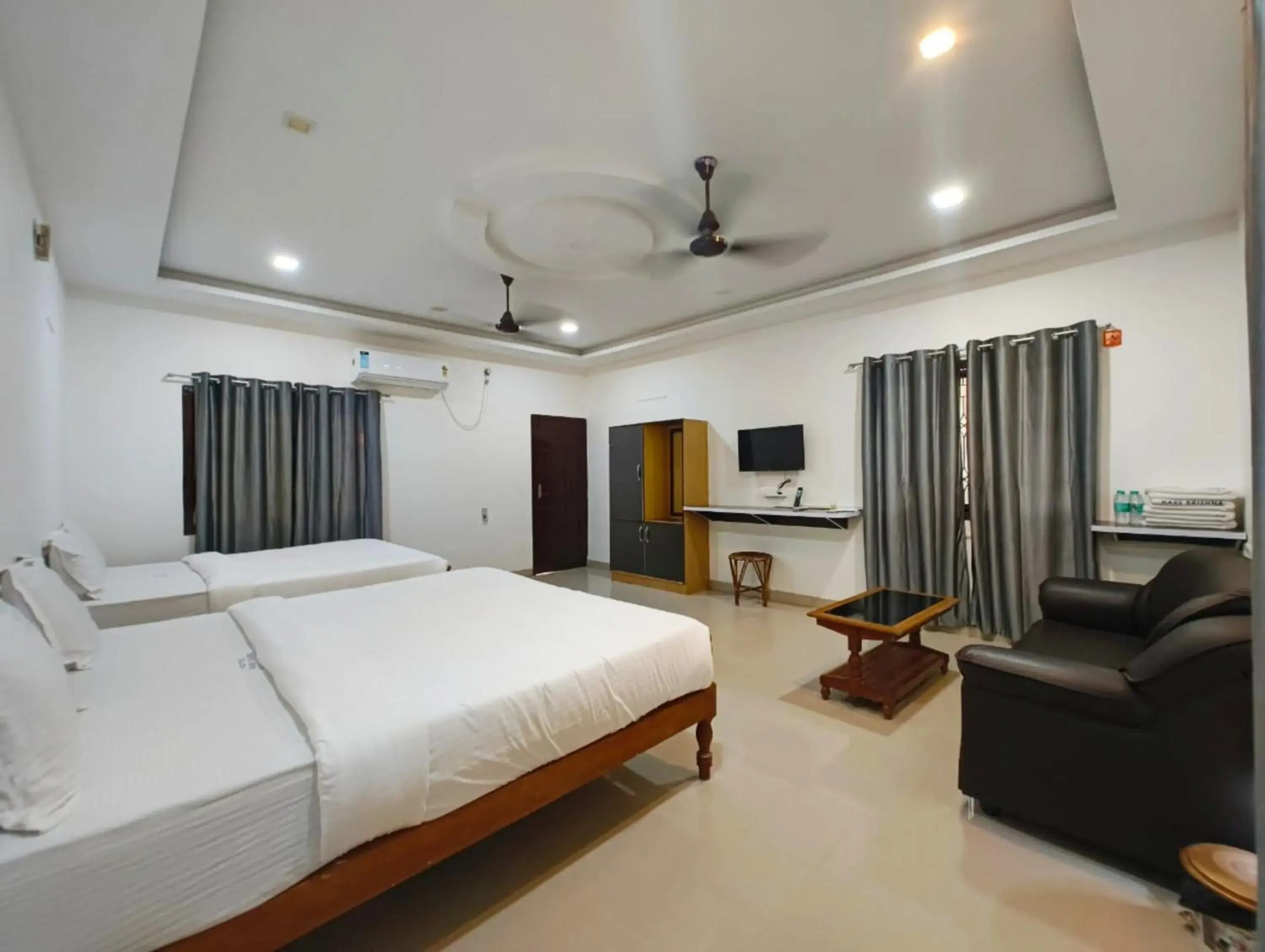 Bed in Hare Rama Hare Krishna - EESHA Hotel Bed in Hare Rama Hare Krishna - EESHA Hotel