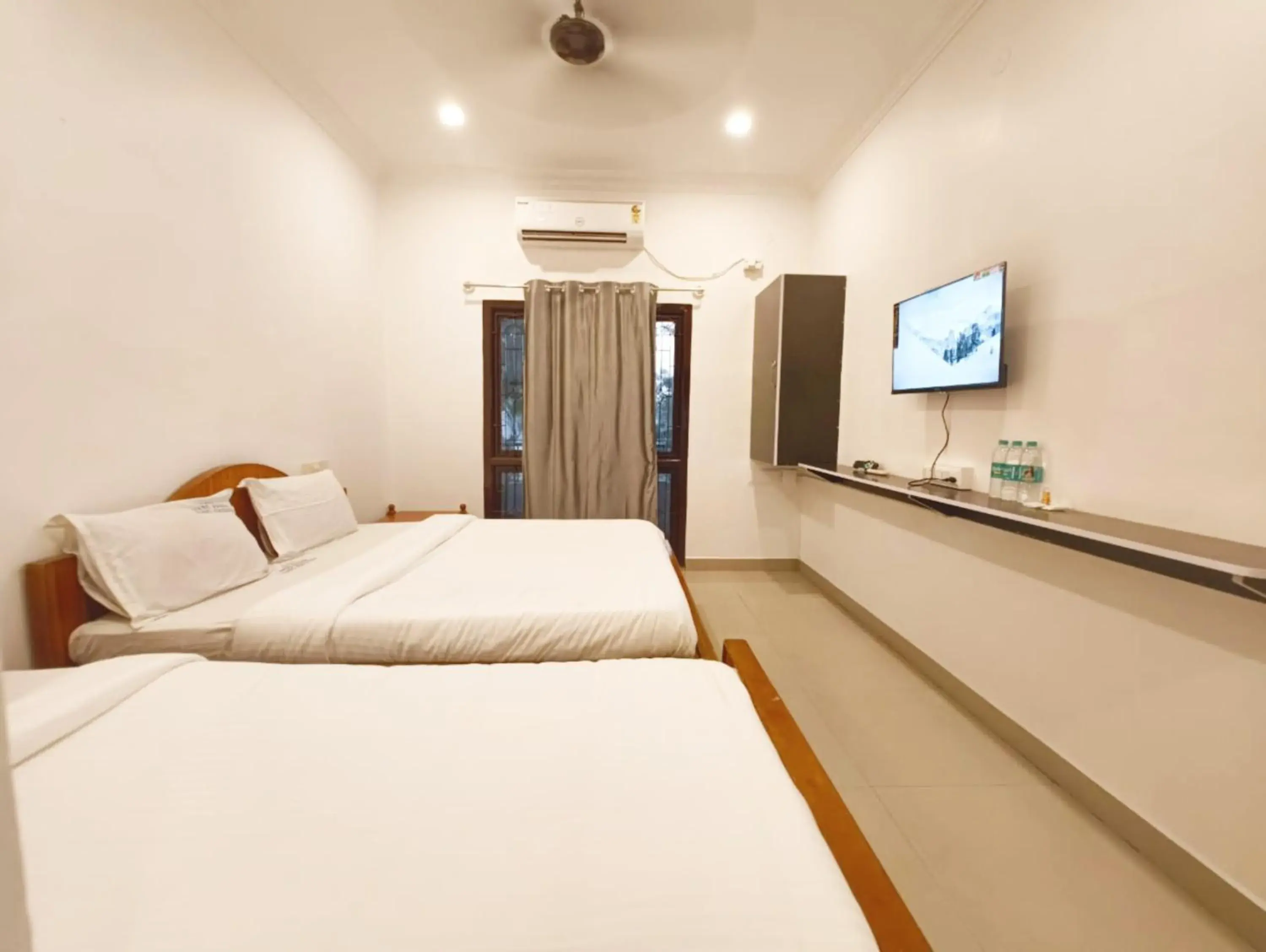 Bedroom, Bed in Hare Rama Hare Krishna - EESHA Hotel Bedroom, Bed in Hare Rama Hare Krishna - EESHA Hotel