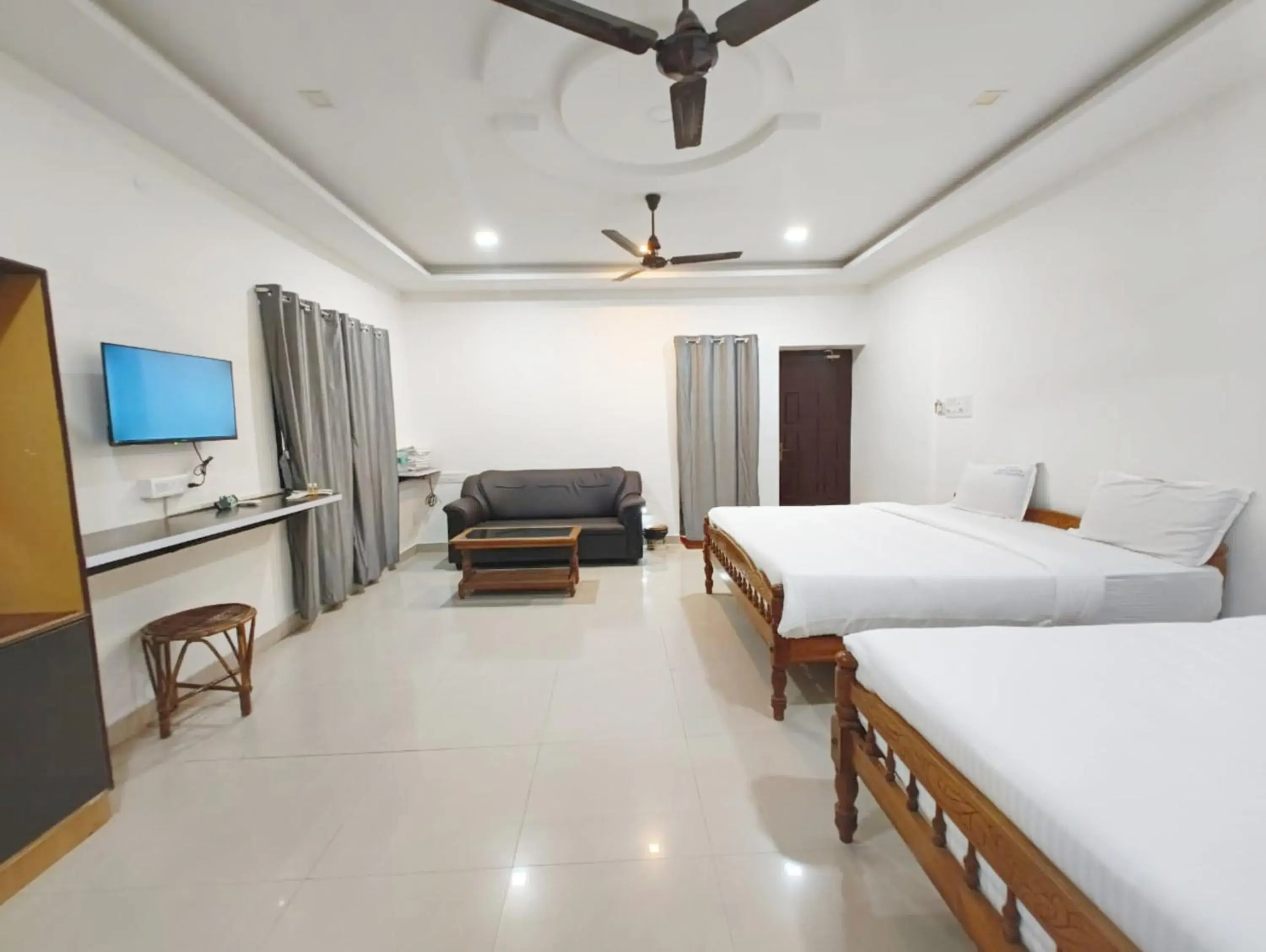 Bedroom, Bed in Hare Rama Hare Krishna - EESHA Hotel Bedroom, Bed in Hare Rama Hare Krishna - EESHA Hotel