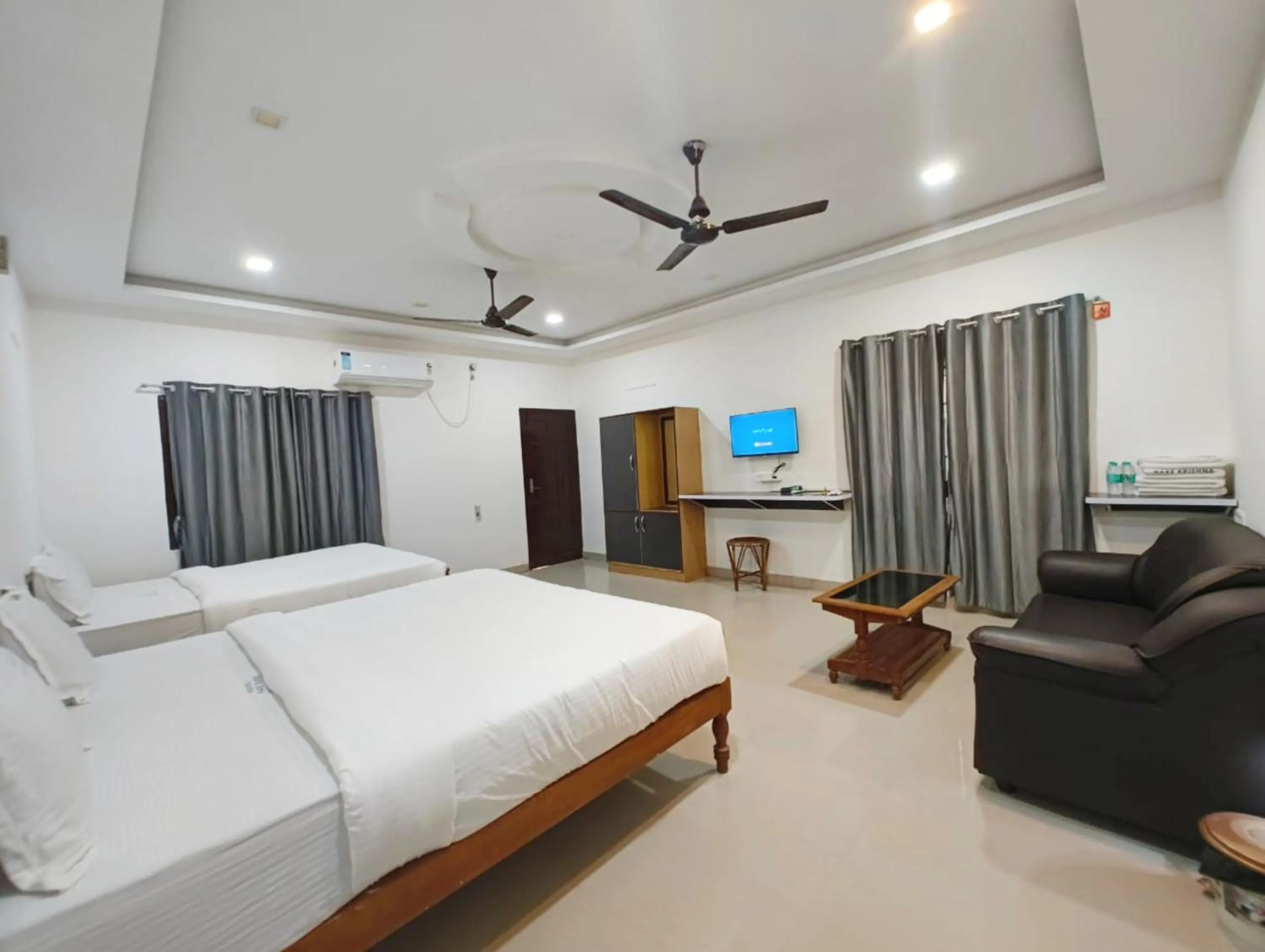 View (from property/room), Bed in Hare Rama Hare Krishna - EESHA Hotel