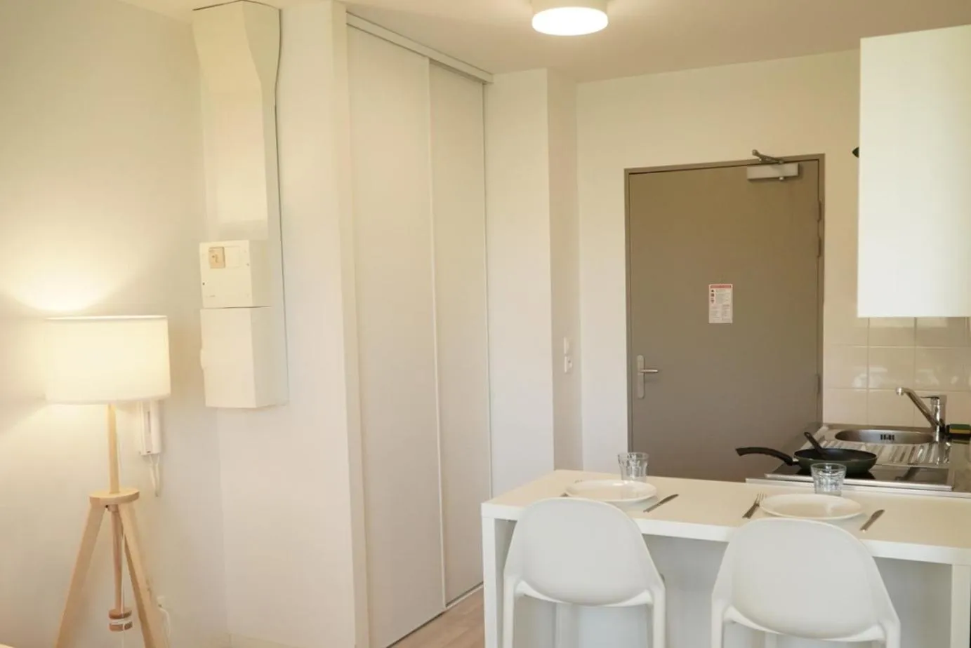 Kitchen or kitchenette in Apparteo Nantes