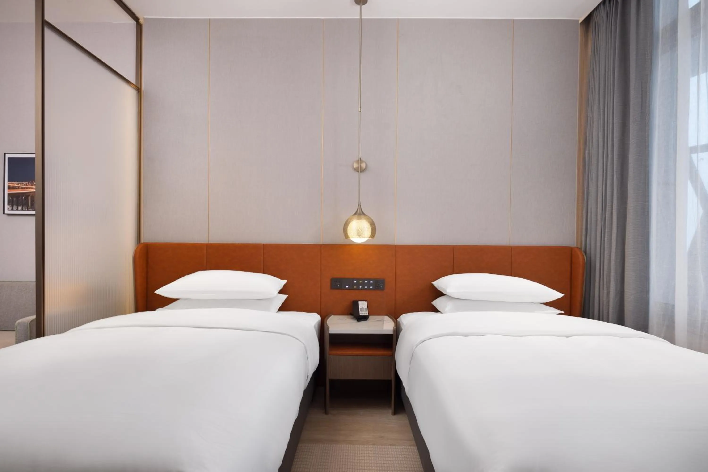 Bedroom in Home2 Suite by Hilton Ningbo Yinzhou