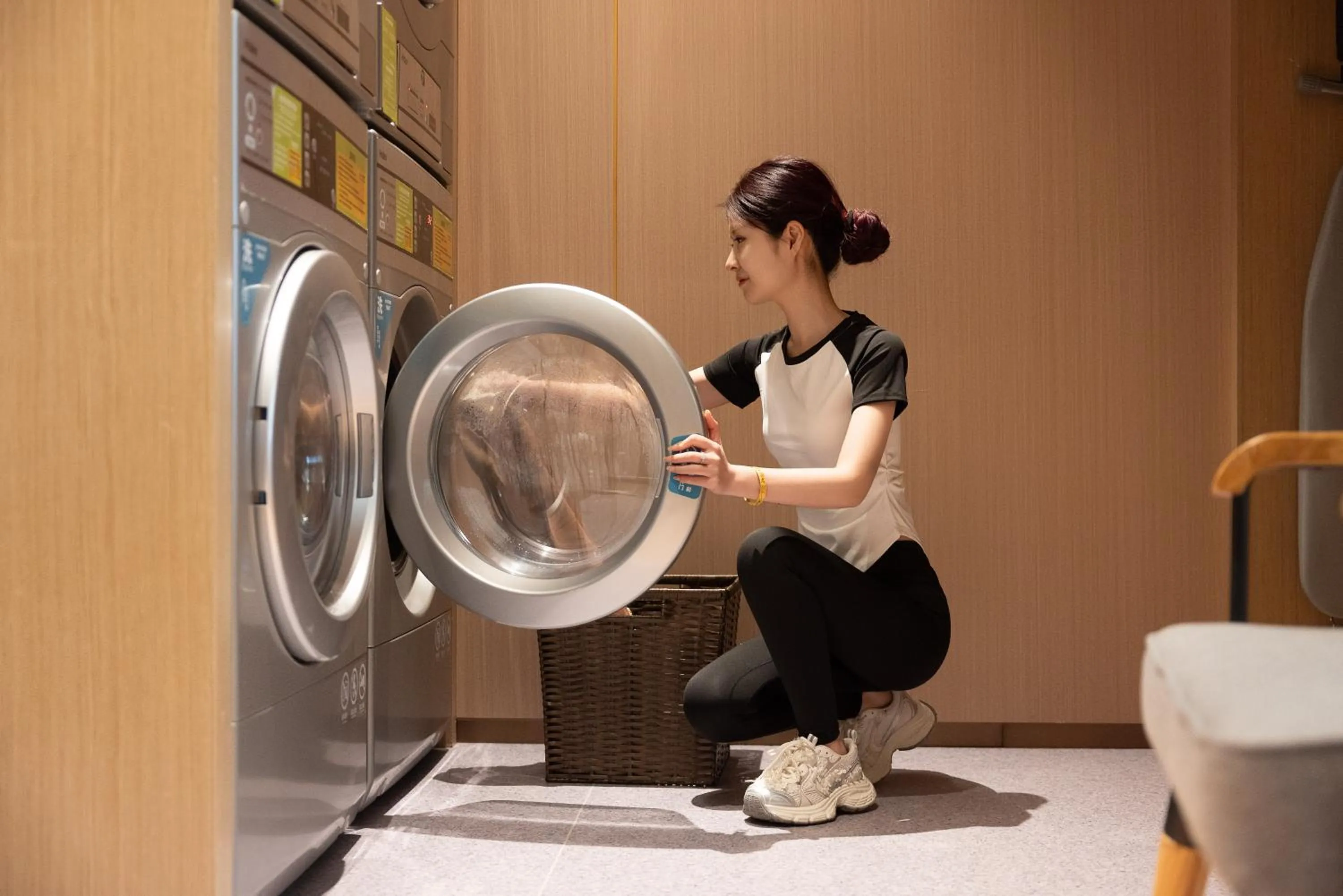 laundry in Home2 Suite by Hilton Ningbo Yinzhou