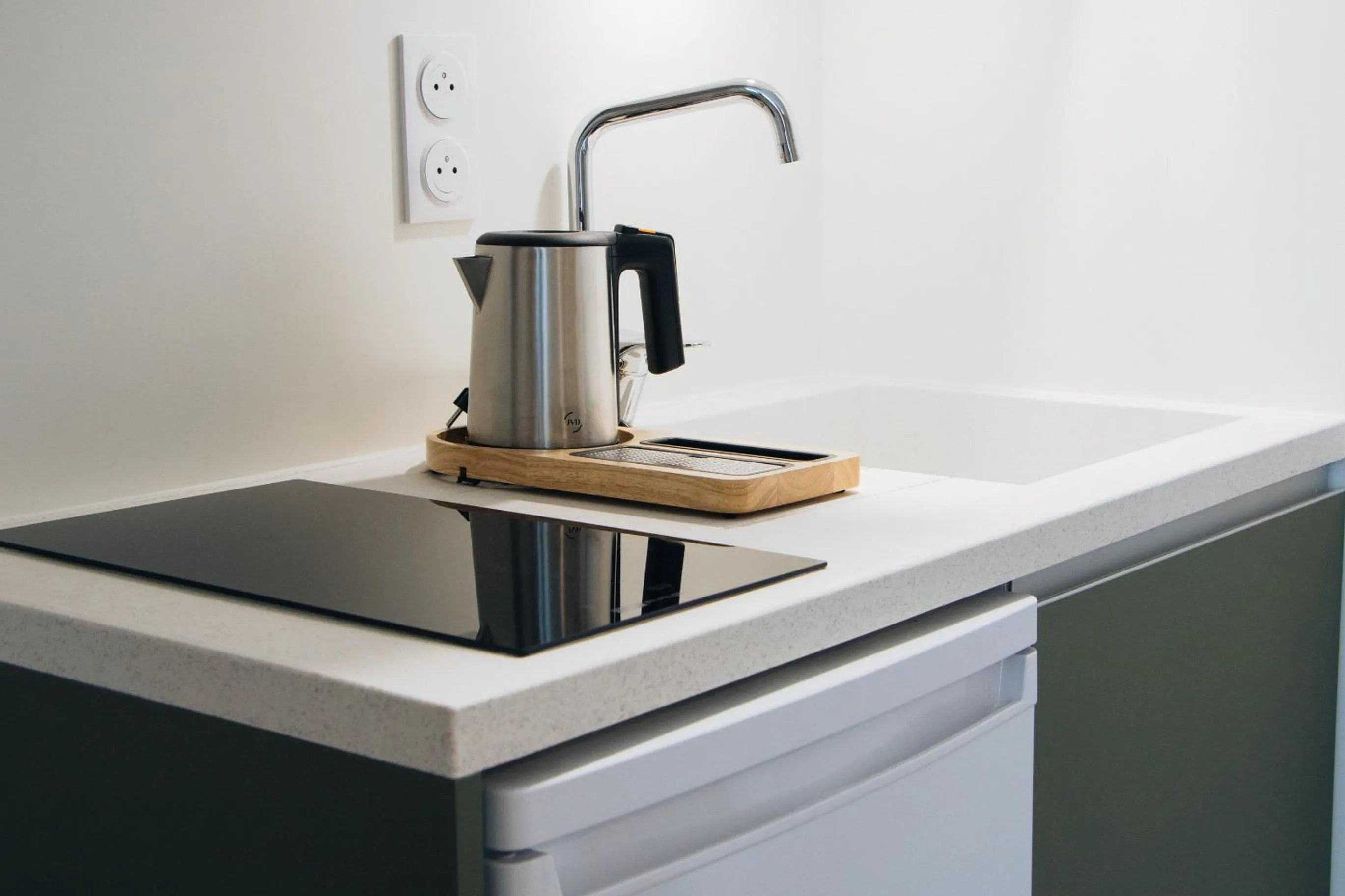 Coffee/tea facilities in Adagio Access Bordeaux Sud Pessac