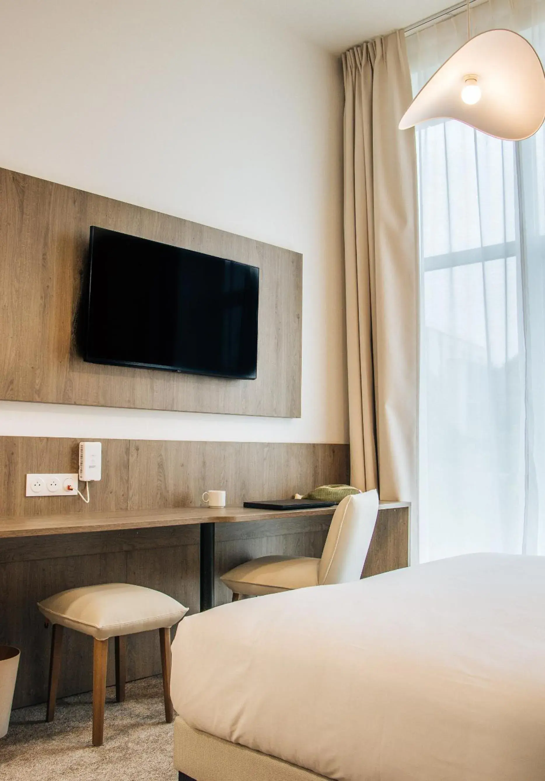 TV and multimedia, Bed in Adagio Access Bordeaux Sud Pessac TV and multimedia, Bed in Adagio Access Bordeaux Sud Pessac