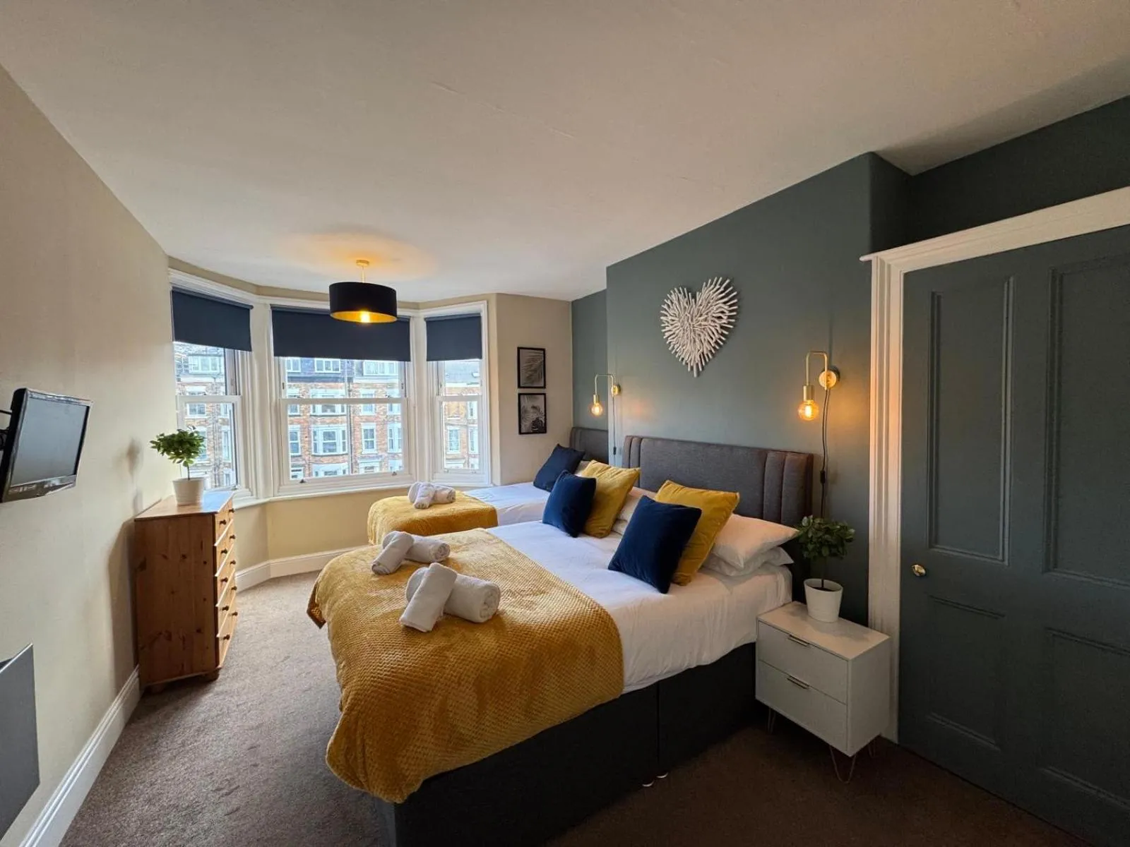45 The Square Holiday Apartments, Scarborough