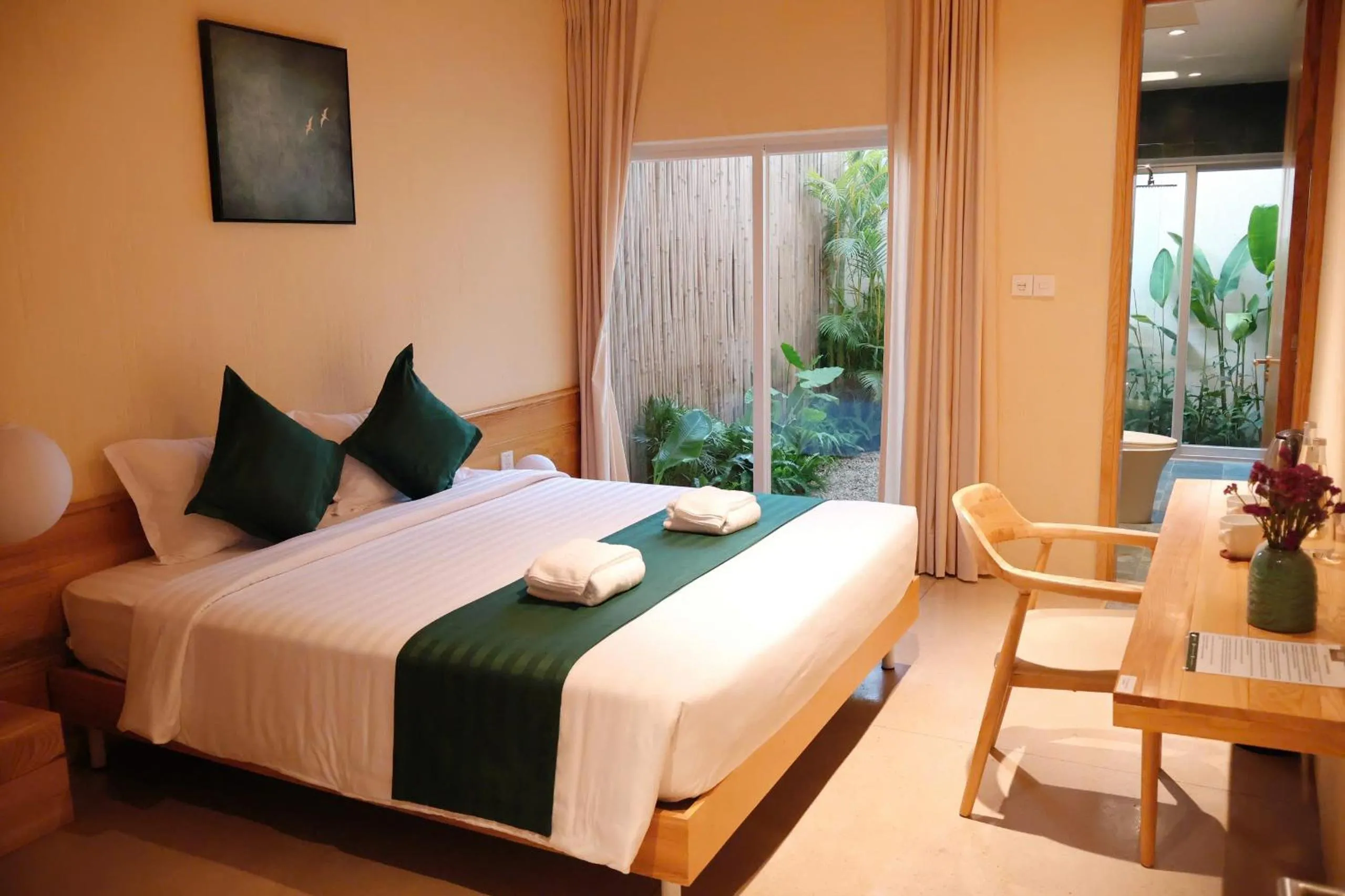 Photo of the whole room, Bed in Vả Riverside Retreat