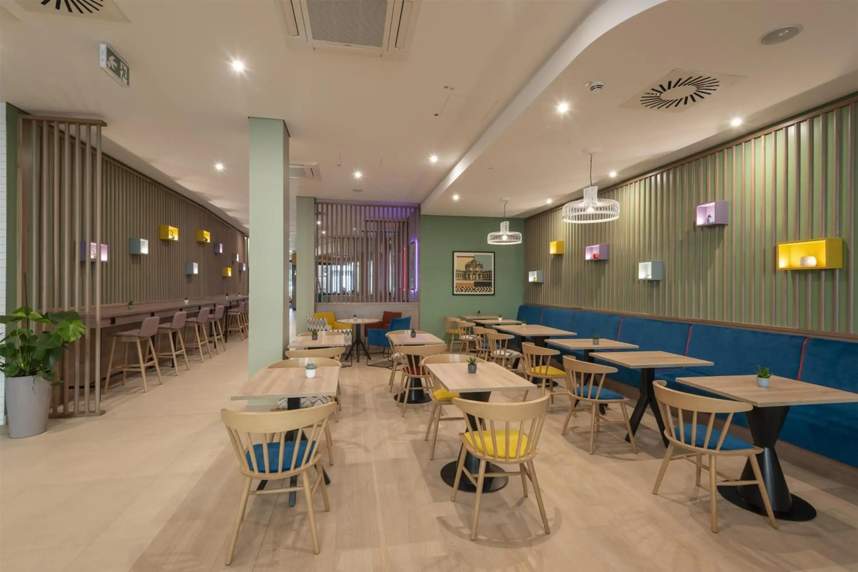 Breakfast in Hampton By Hilton Dresden City Centre Breakfast in Hampton By Hilton Dresden City Centre