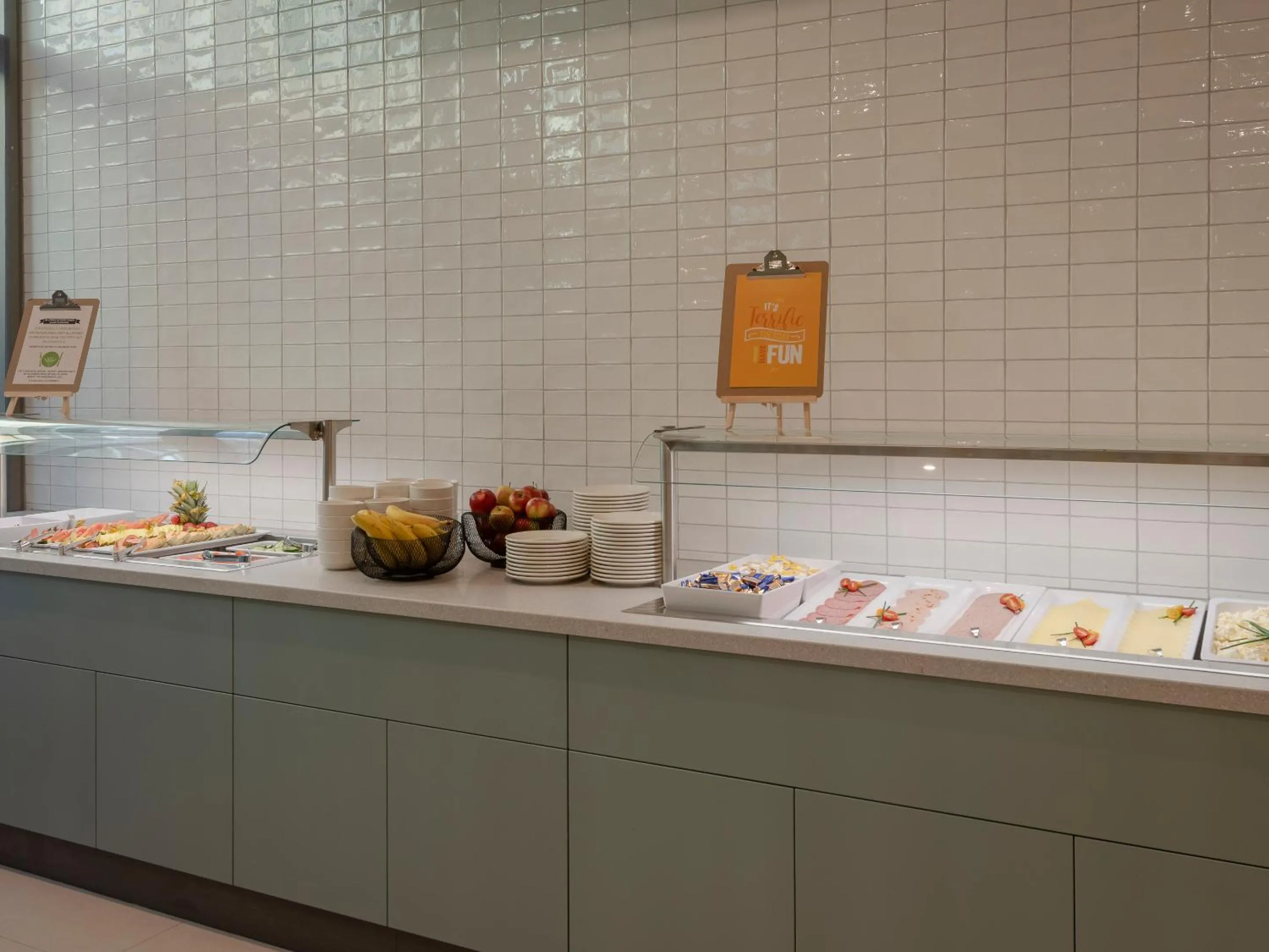 Breakfast in Hampton By Hilton Dresden City Centre