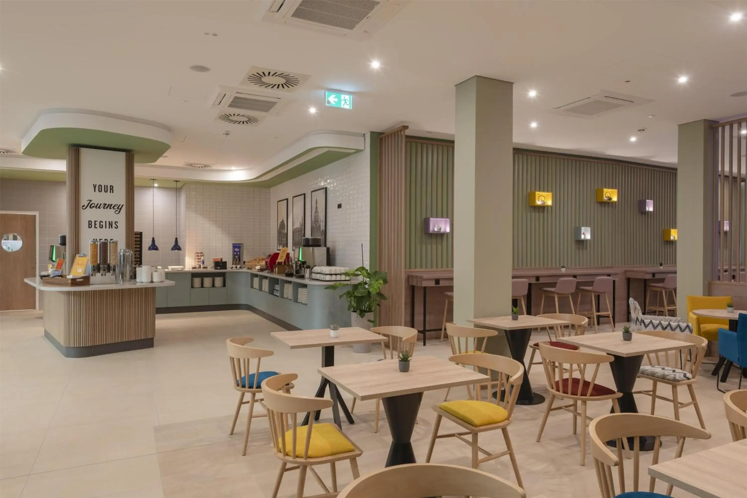 Breakfast in Hampton By Hilton Dresden City Centre Breakfast in Hampton By Hilton Dresden City Centre