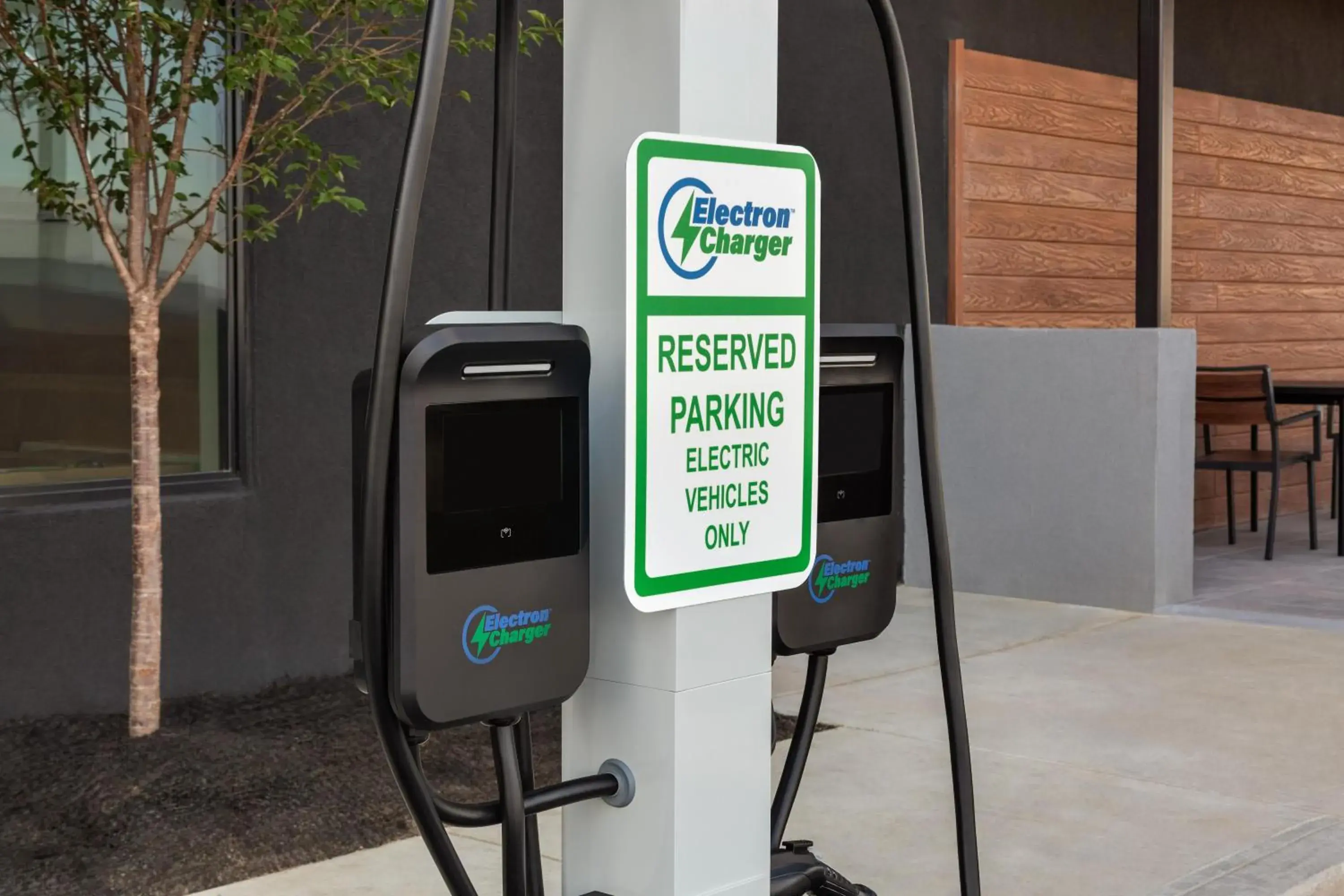 Property building in LivSmart Studios By Hilton Kokomo Property building in LivSmart Studios By Hilton Kokomo