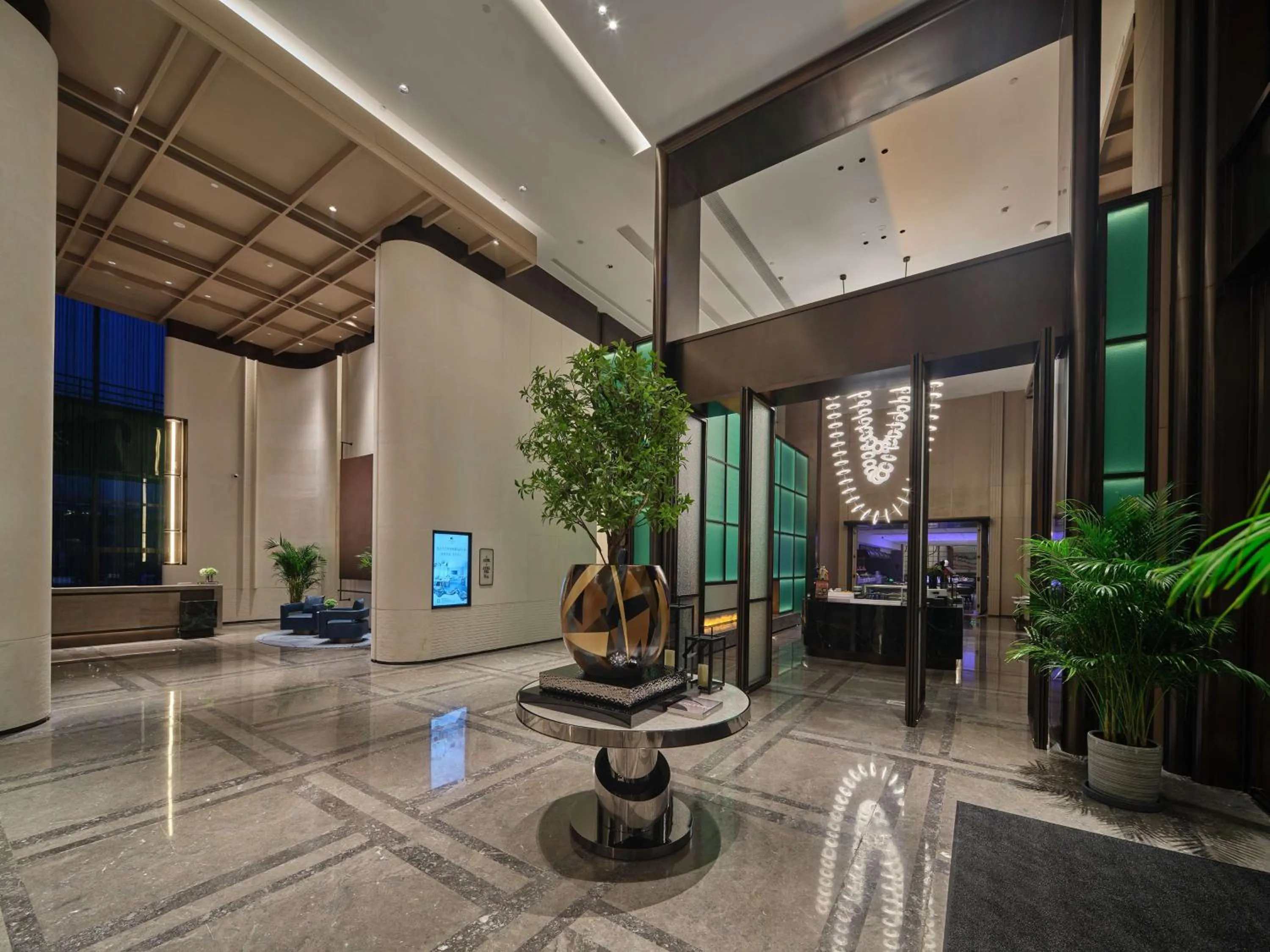 Lobby or reception in Doubletree By Hilton Yanji