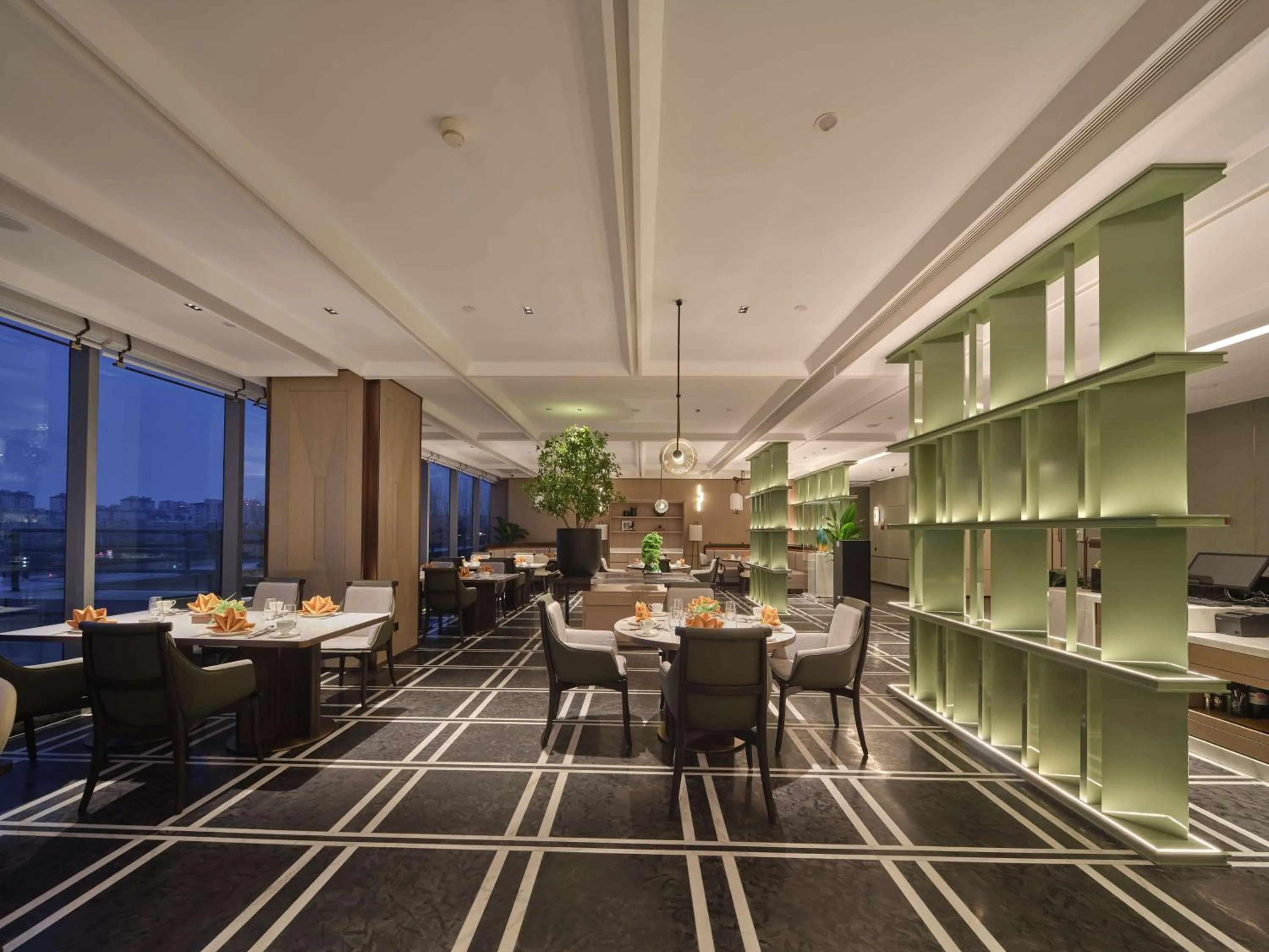 Restaurant/places to eat in Doubletree By Hilton Yanji