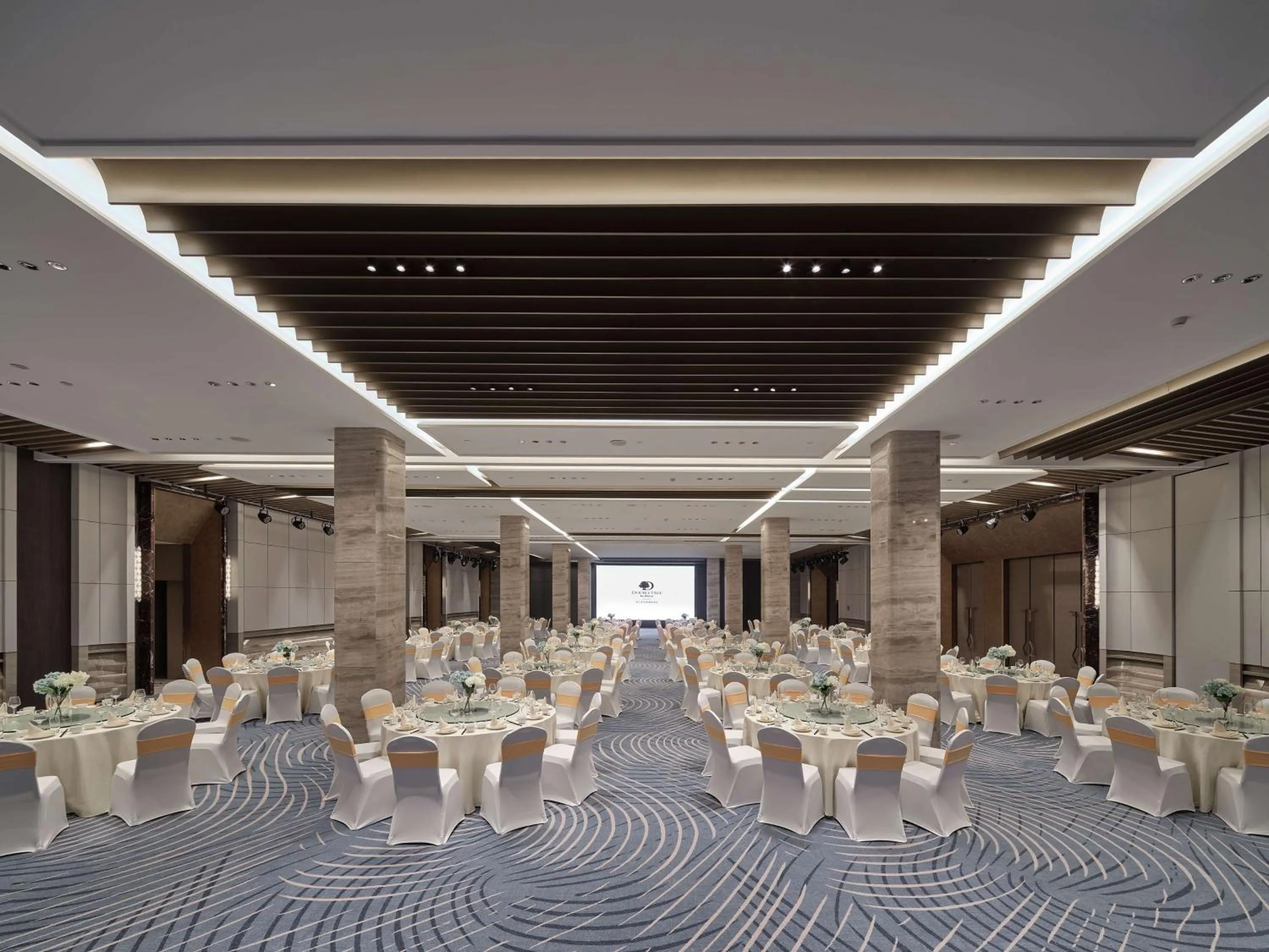 Meeting/conference room in Doubletree By Hilton Yanji