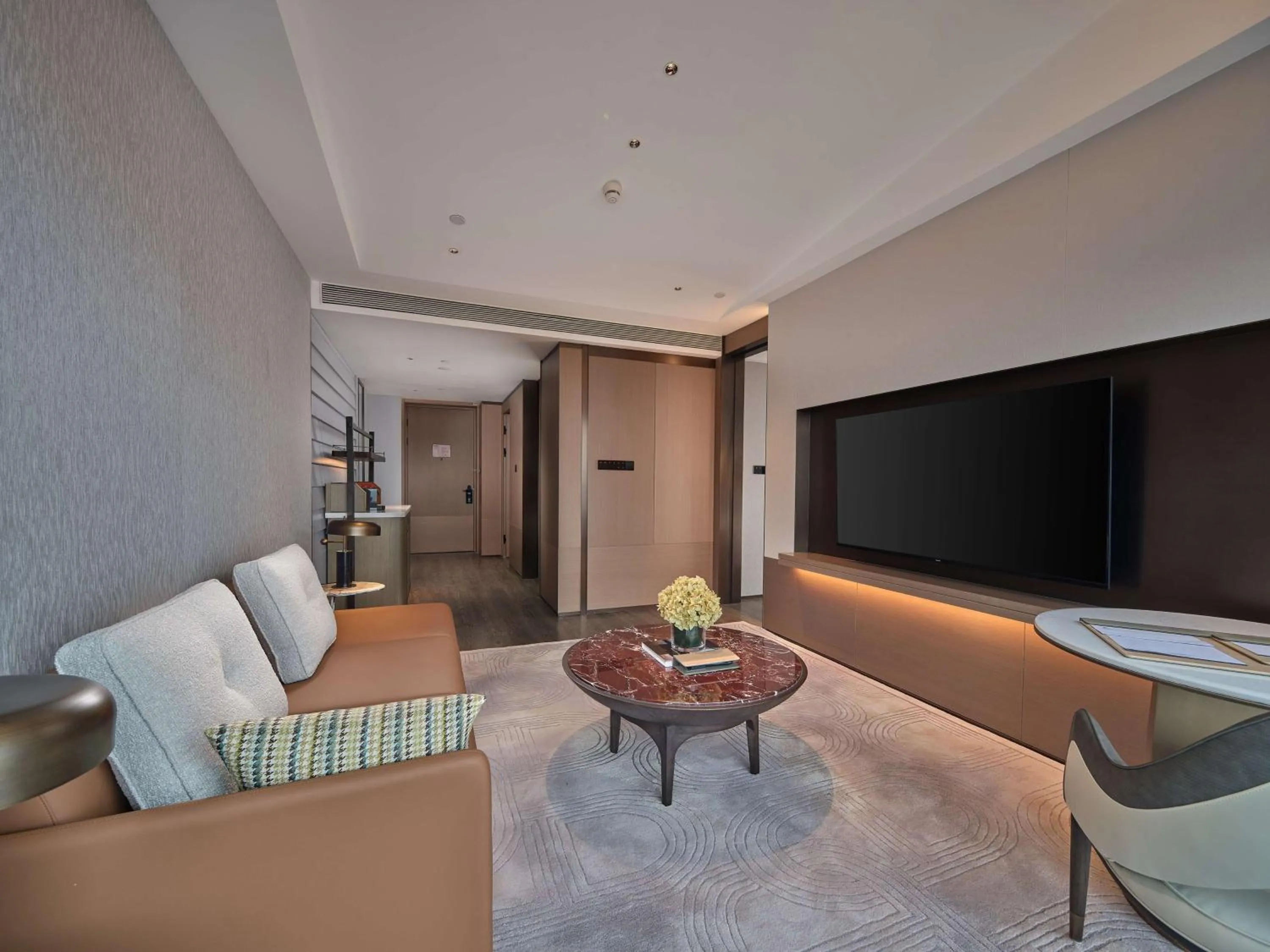 Living room in Doubletree By Hilton Yanji