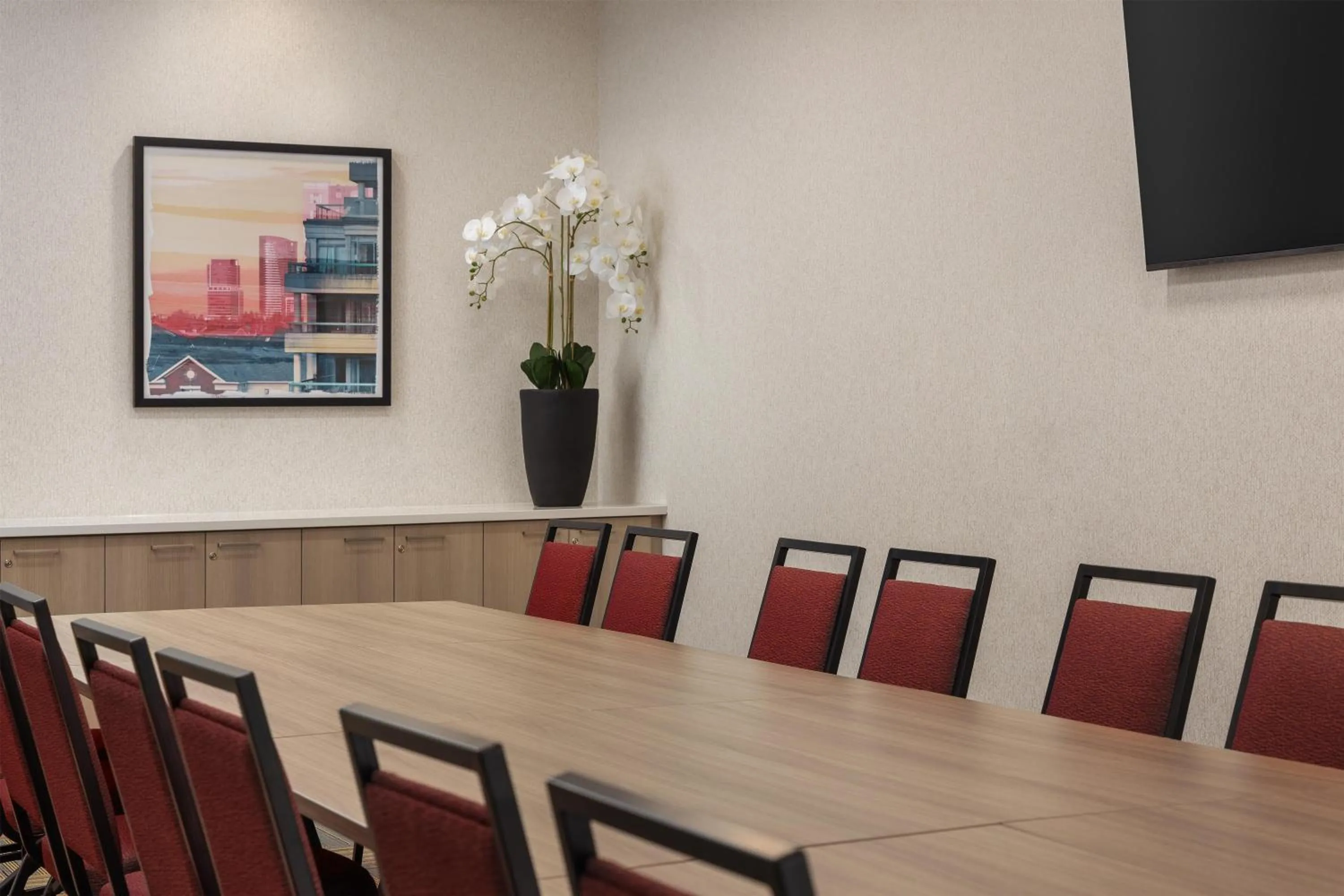 Meeting/conference room in Home2 Suites By Hilton Vaughan Toronto On