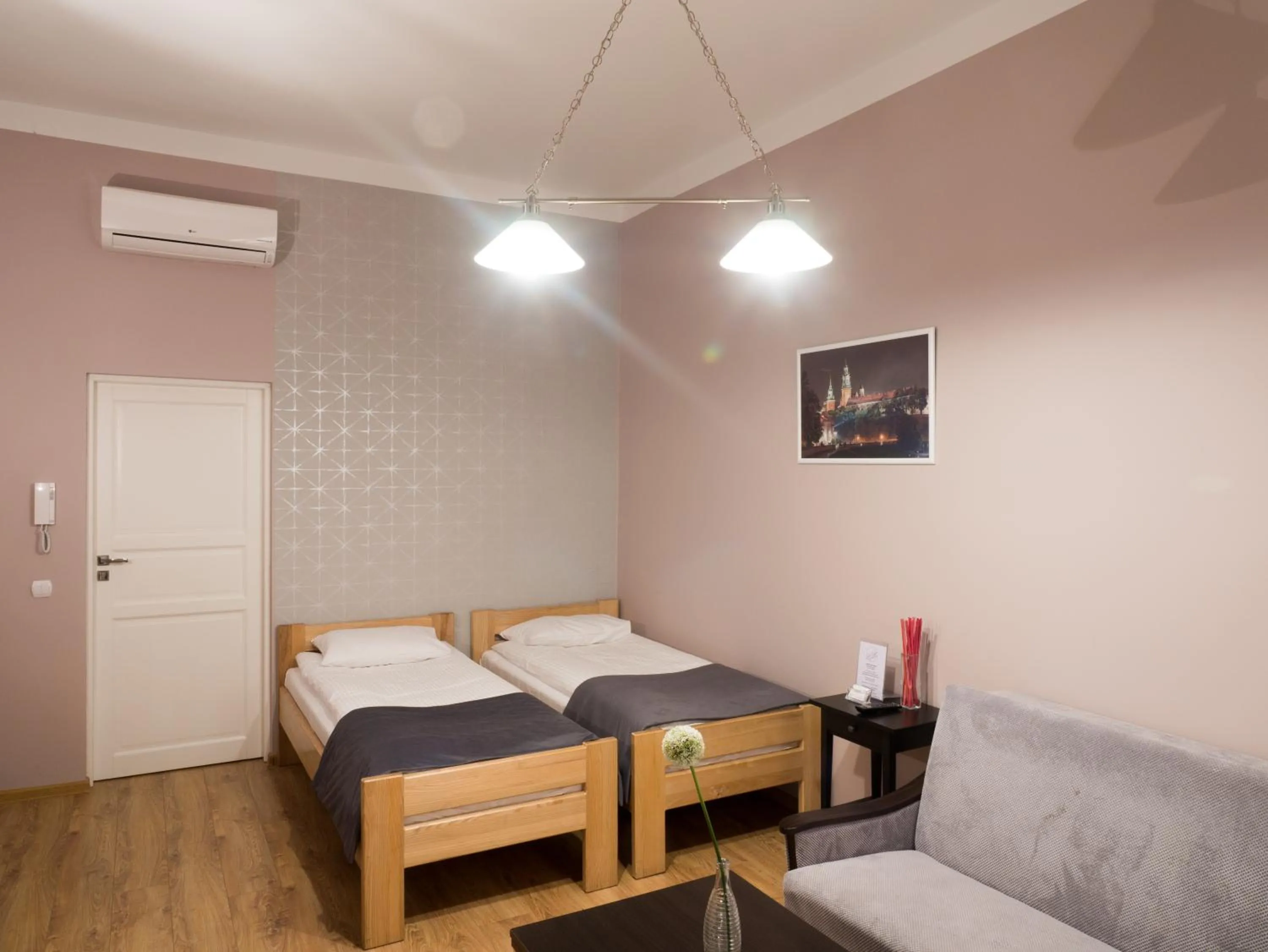 Photo of the whole room, Bed in Just4You Apartments