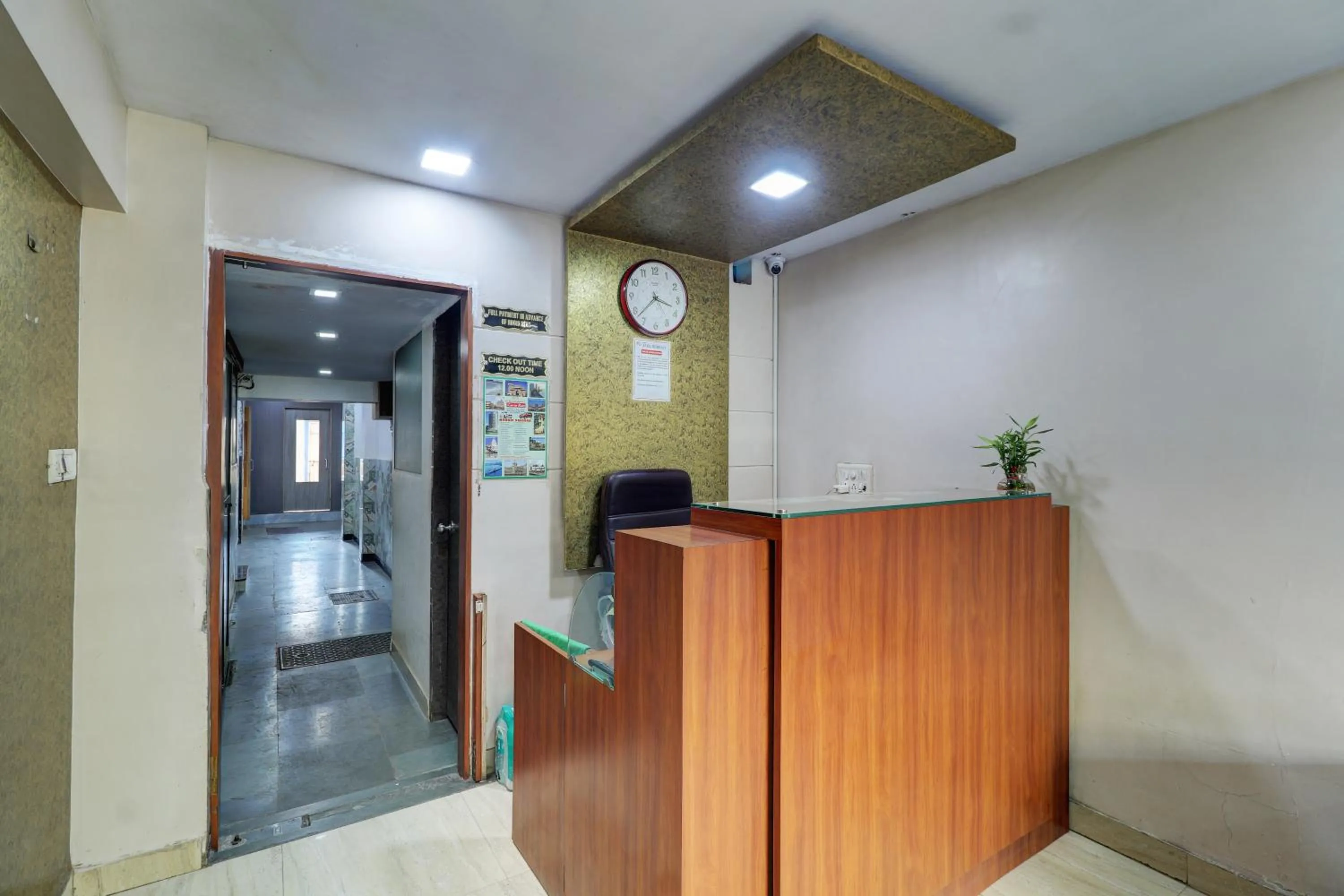 Property building in Hotel Kurla Residency