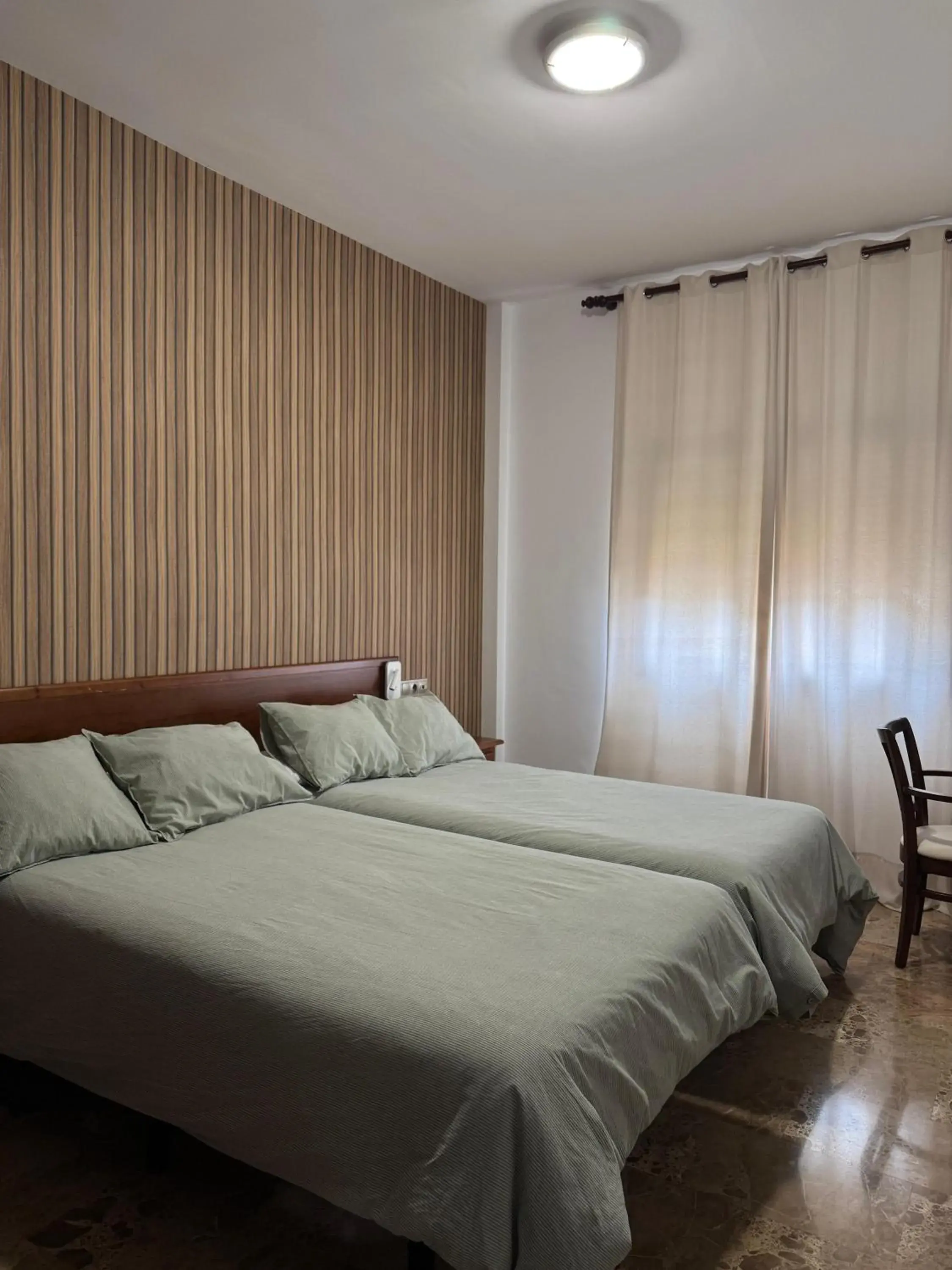 Double Room in Hotel Sierra de Quesada SL Double Room in Hotel Sierra de Quesada SL