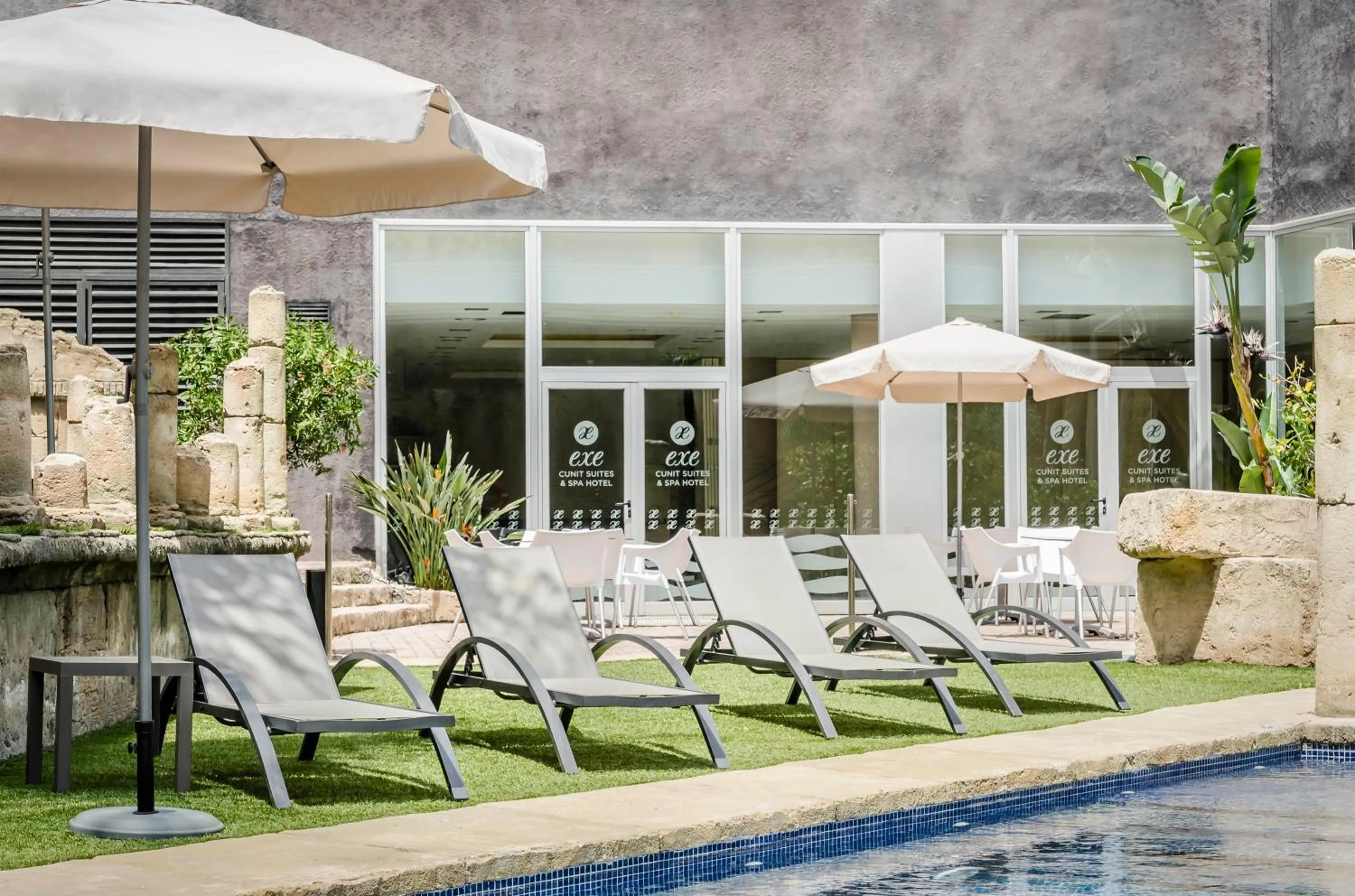 Off site in Exe Cunit Suites & Spa