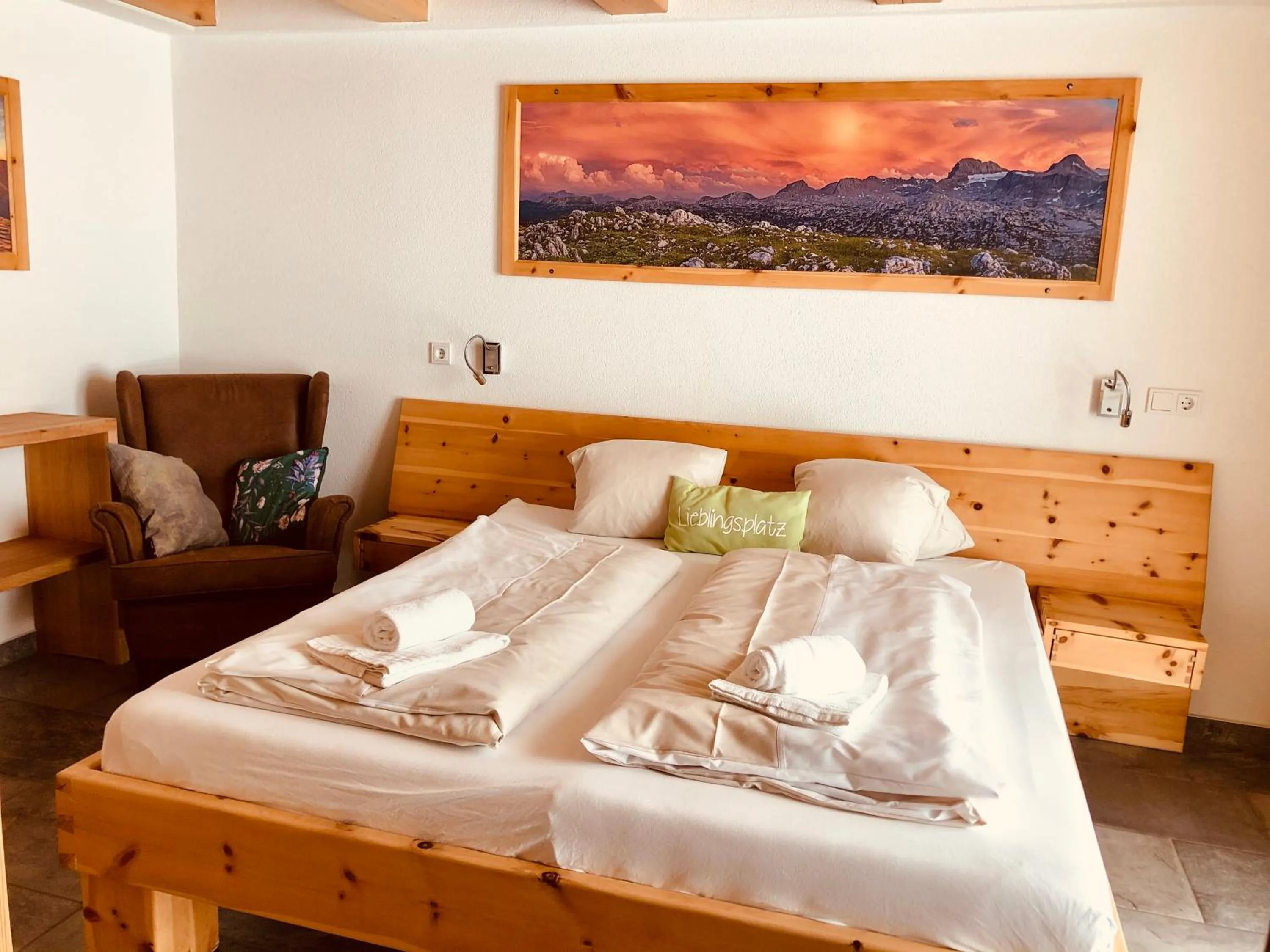 Bed in Lodge am Krippenstein