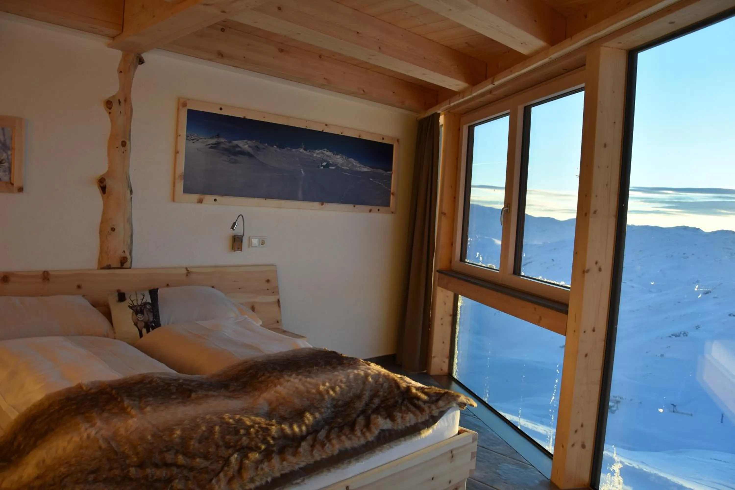 Bed in Lodge am Krippenstein