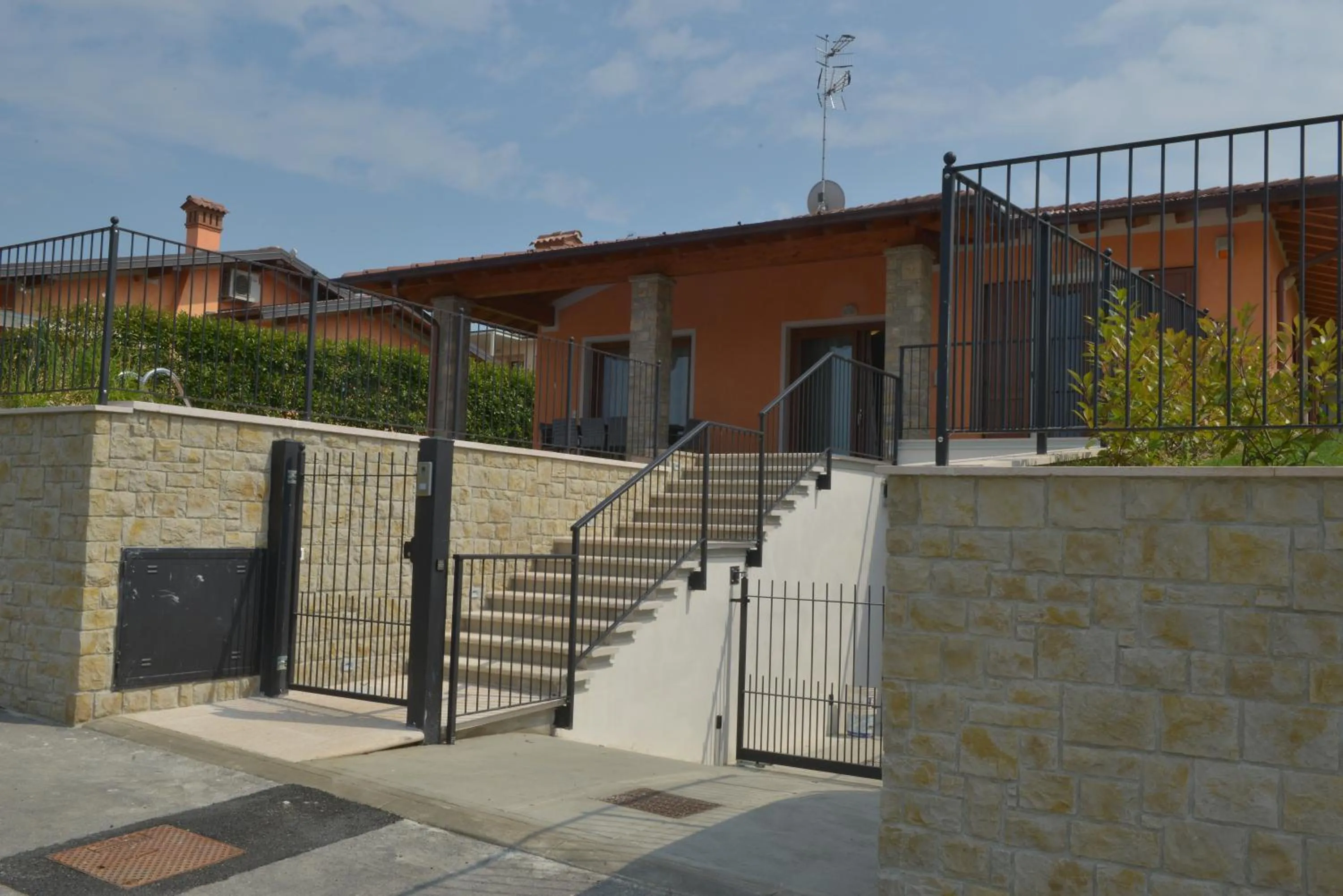 Street view in Villa Artemia